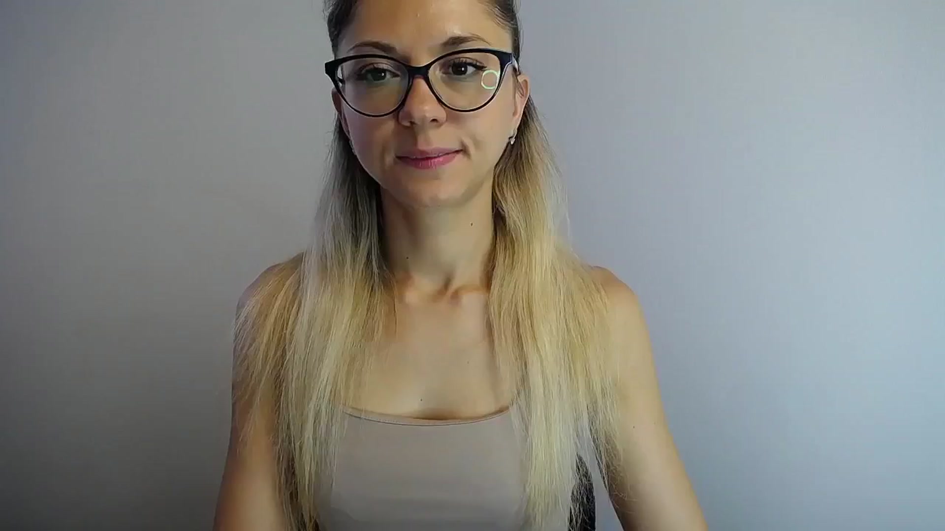 Gallery image thumbnail from Sunshine_alis's myfreecams stream on, 07/28/2024, 15:48 image 6 of 20