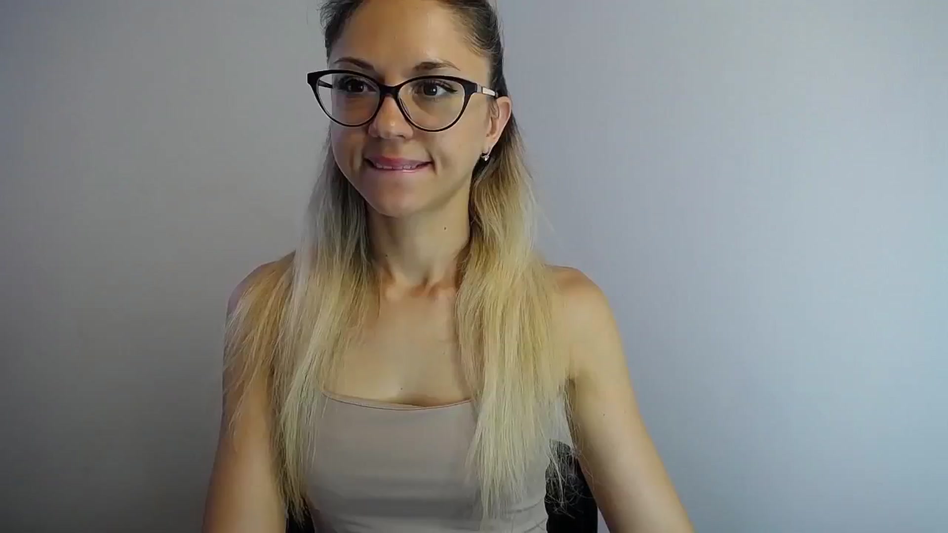 Gallery image thumbnail from Sunshine_alis's myfreecams stream on, 07/28/2024, 15:48 image 2 of 20