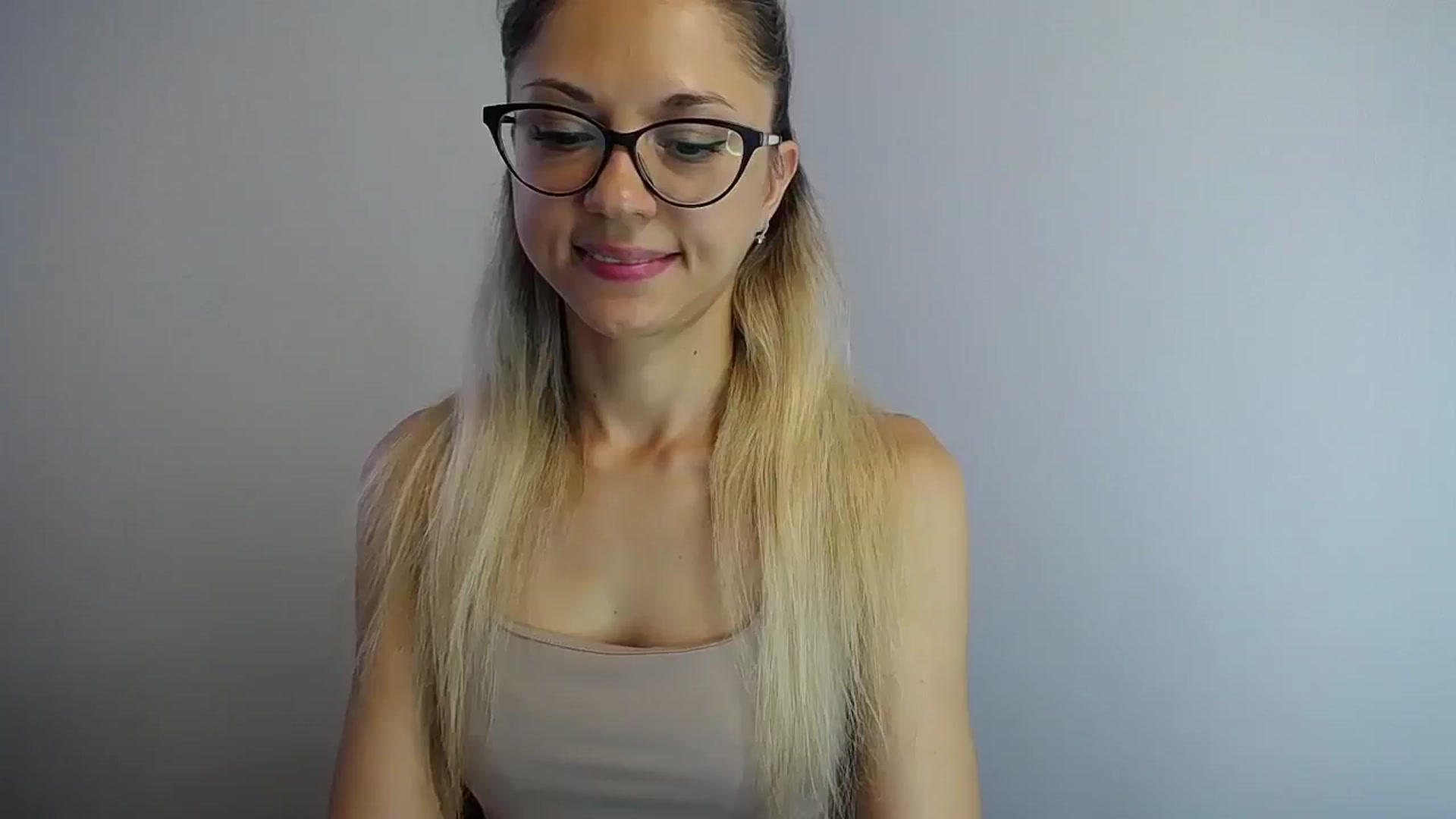 Gallery image thumbnail from Sunshine_alis's myfreecams stream on, 07/28/2024, 15:48 image 7 of 20