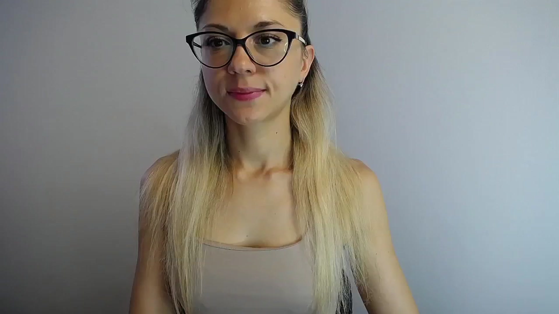 Gallery image thumbnail from Sunshine_alis's myfreecams stream on, 07/28/2024, 15:48 image 4 of 20