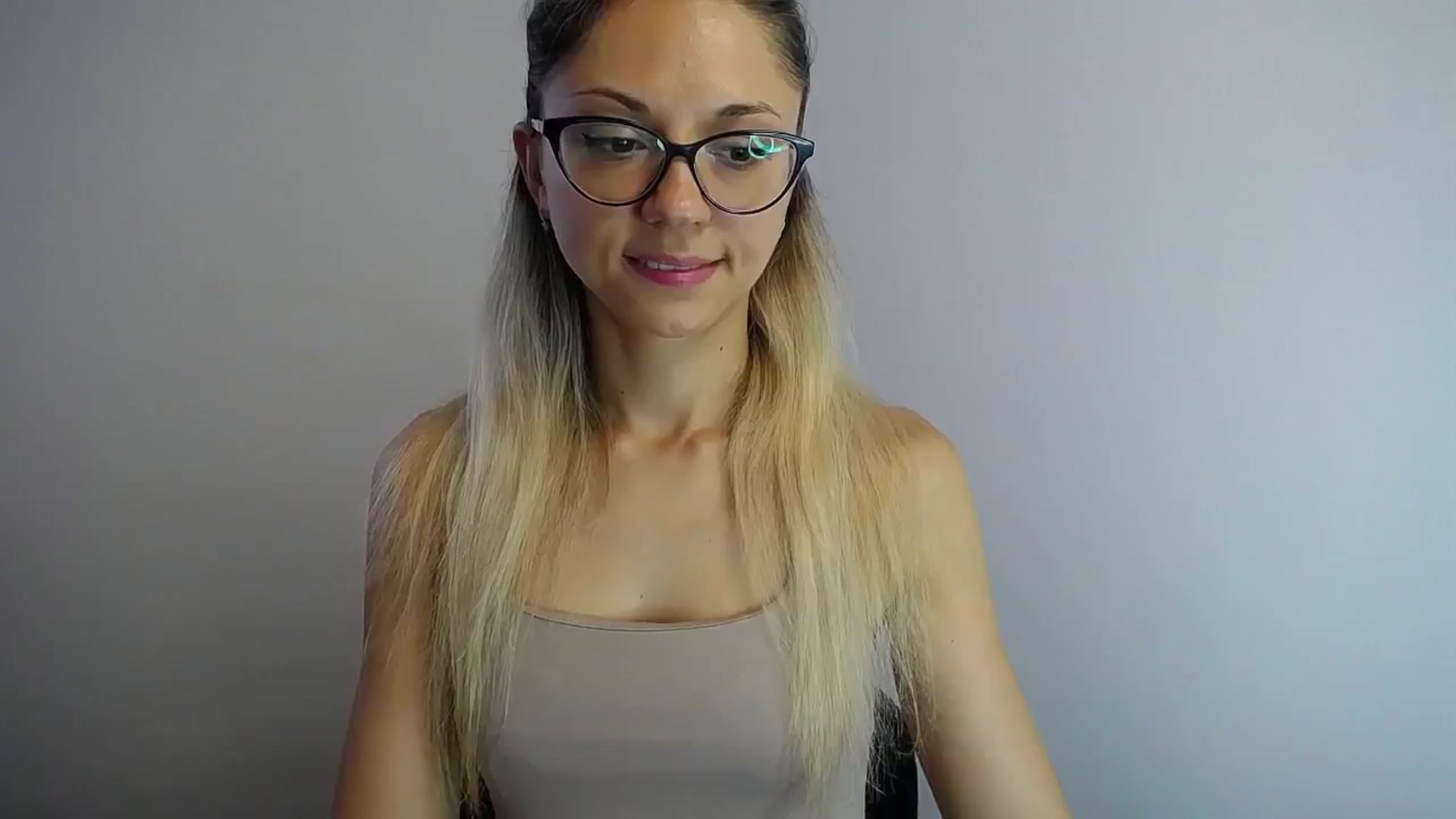 Gallery image thumbnail from Sunshine_alis's myfreecams stream on, 07/28/2024, 15:48 image 18 of 20