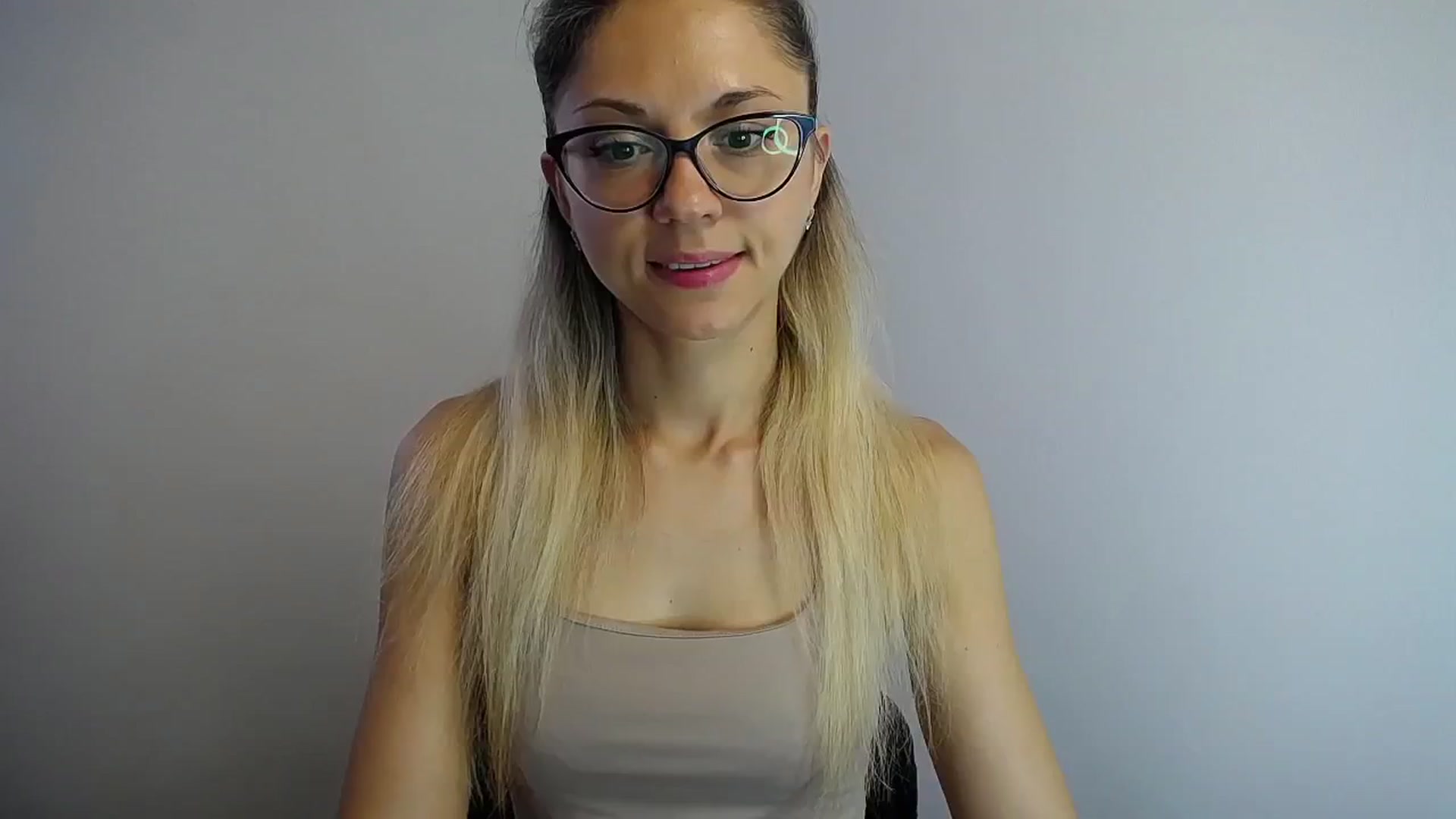 Gallery image thumbnail from Sunshine_alis's myfreecams stream on, 07/28/2024, 15:48 image 15 of 20