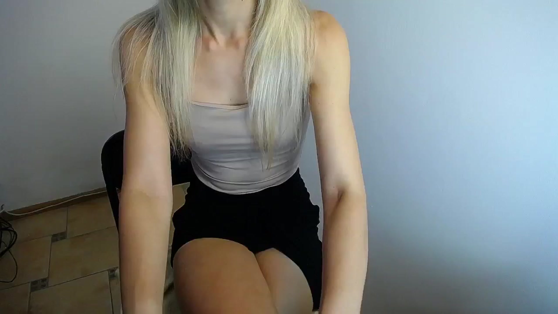 Gallery image thumbnail from Sunshine_alis's myfreecams stream on, 07/28/2024, 18:07 image 9 of 20