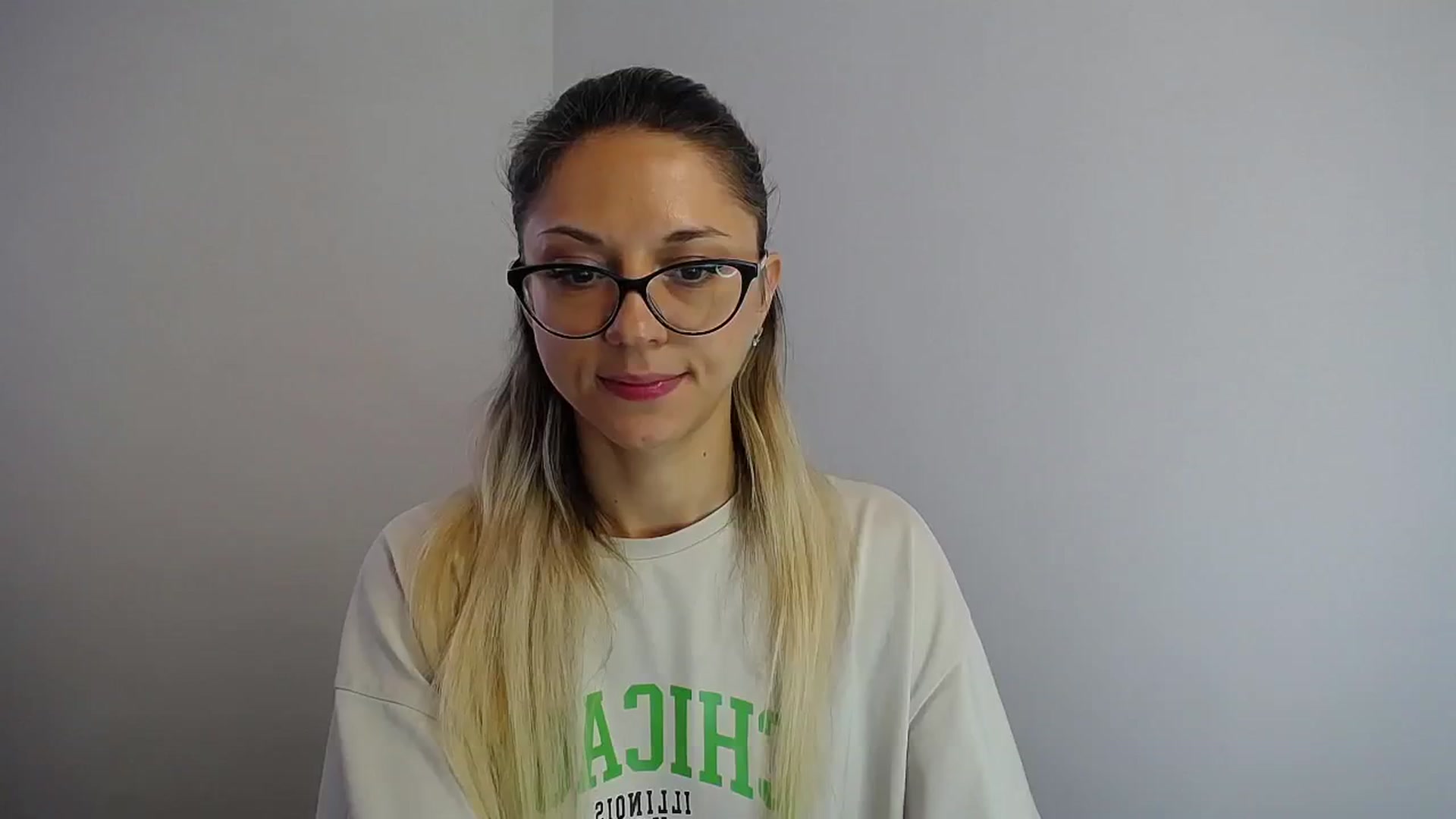 Gallery image thumbnail from Sunshine_alis's myfreecams stream on, 07/29/2024, 13:17 image 10 of 20