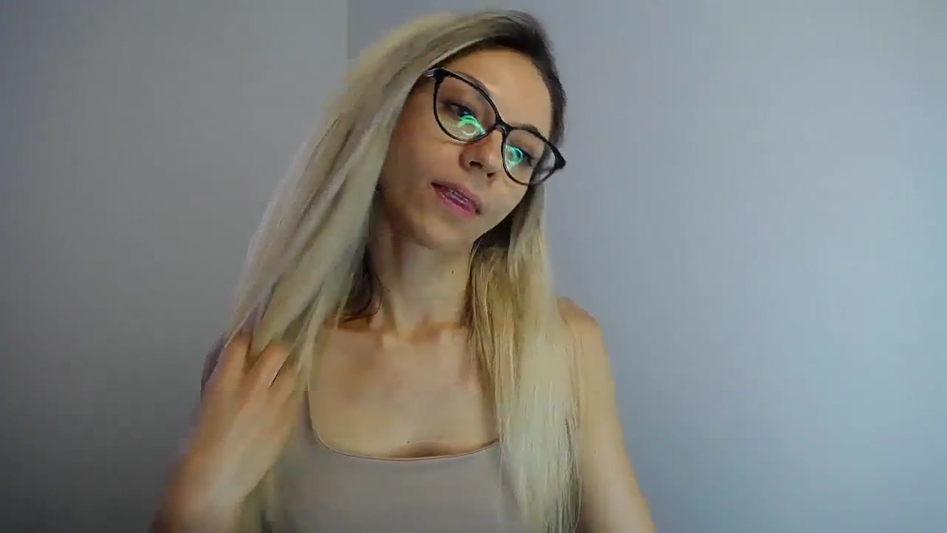 Gallery image thumbnail from Sunshine_alis's myfreecams stream on, 07/30/2024, 15:42 image 5 of 20
