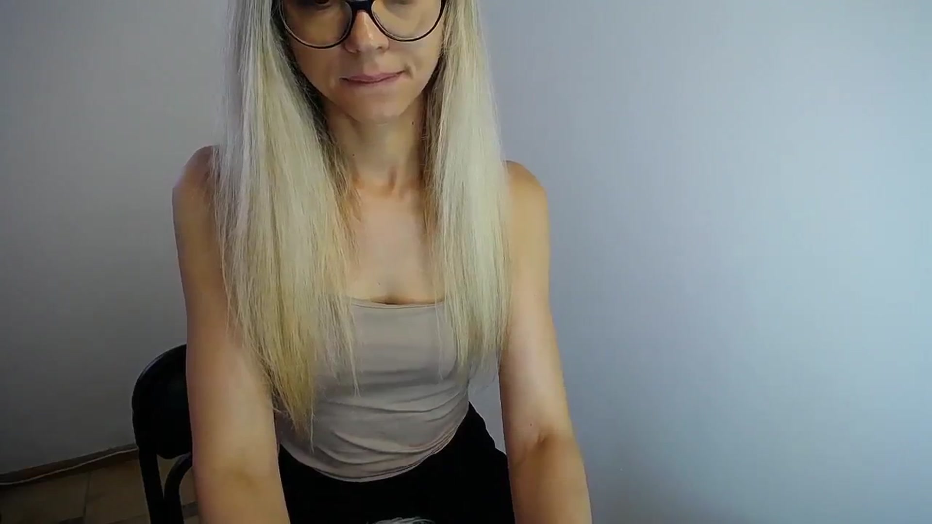 Gallery image thumbnail from Sunshine_alis's myfreecams stream on, 07/30/2024, 15:42 image 13 of 20