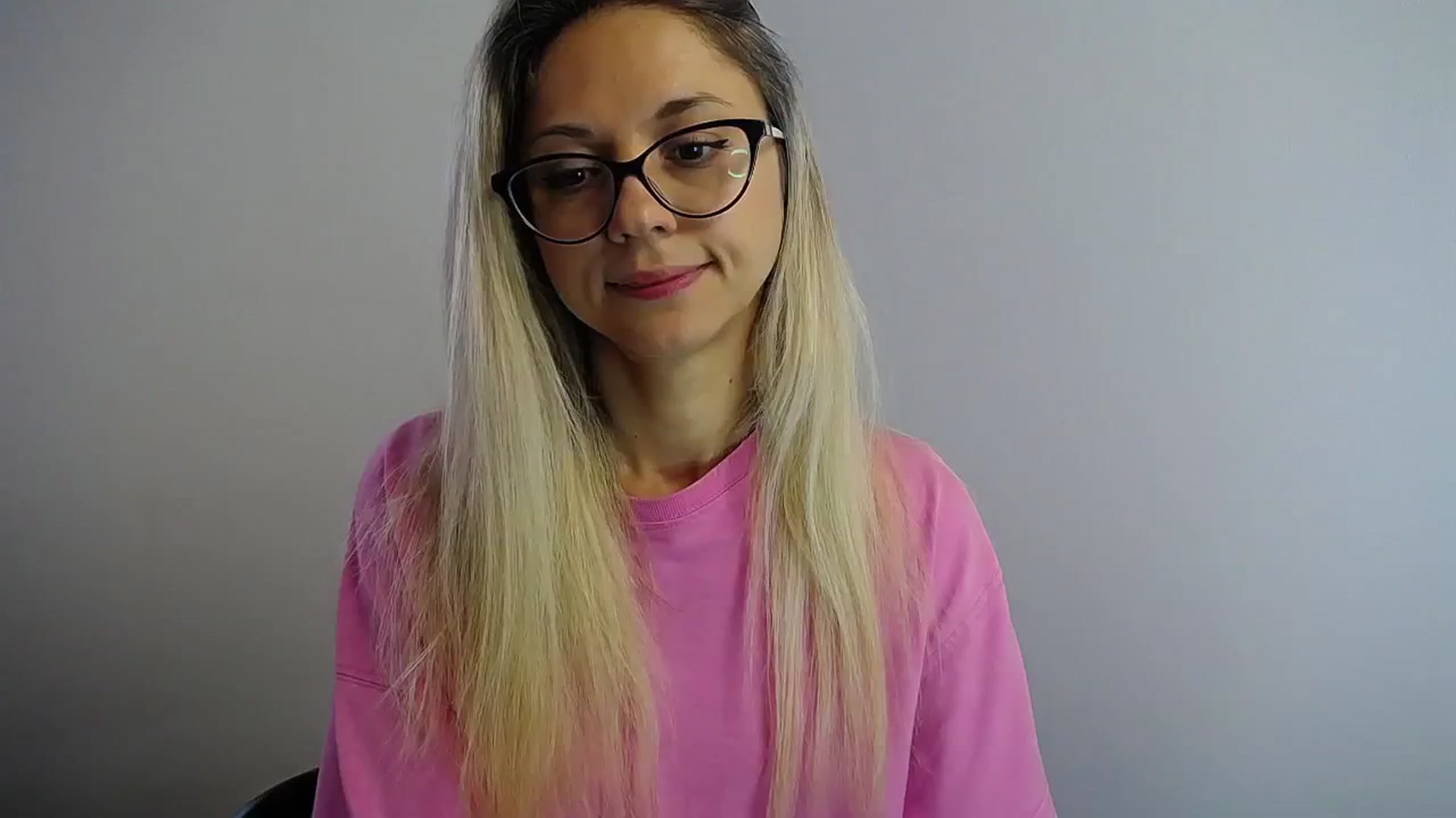 Gallery image thumbnail from Sunshine_alis's myfreecams stream on, 07/31/2024, 13:17 image 7 of 20