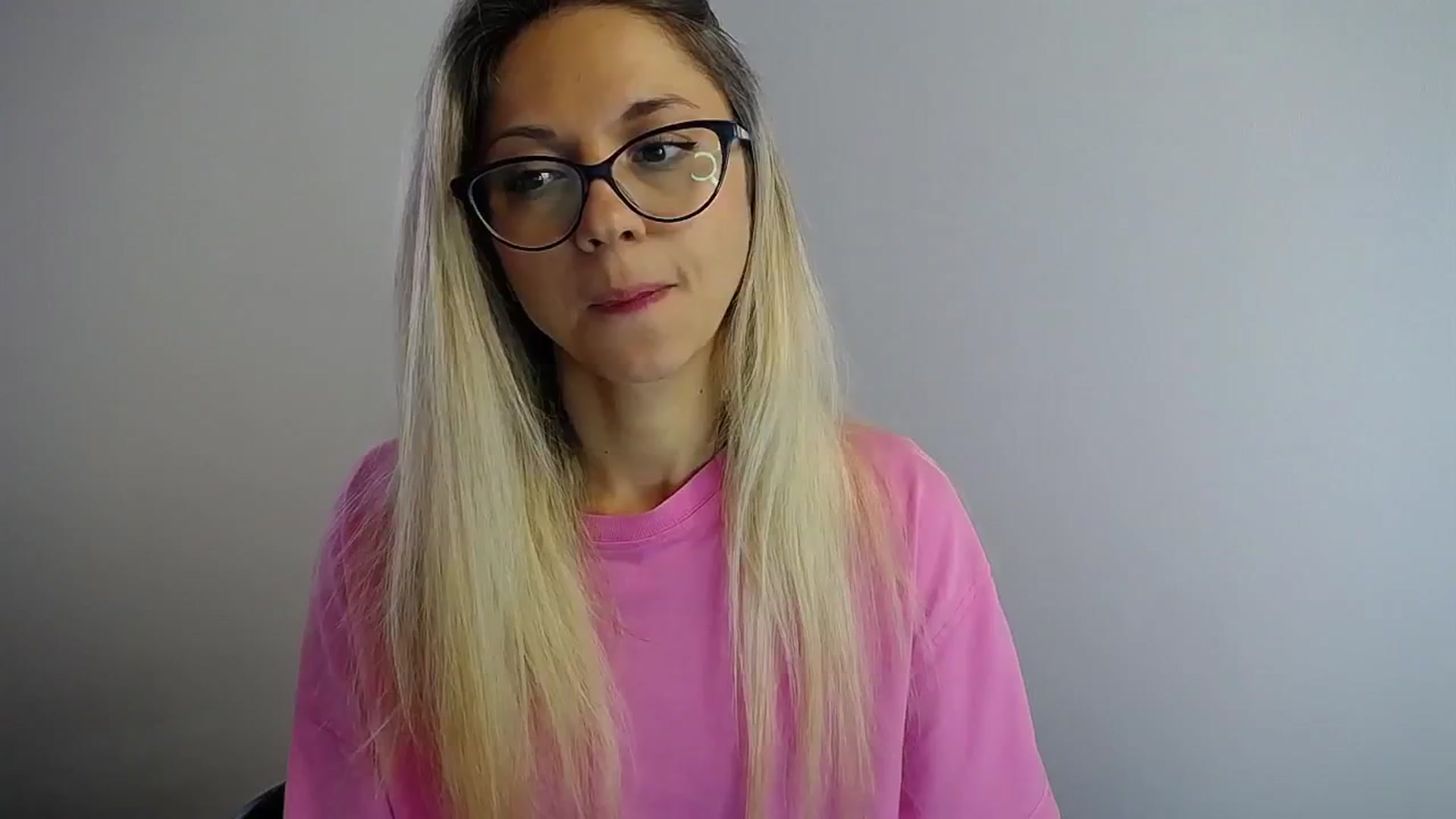 Gallery image thumbnail from Sunshine_alis's myfreecams stream on, 07/31/2024, 13:17 image 11 of 20