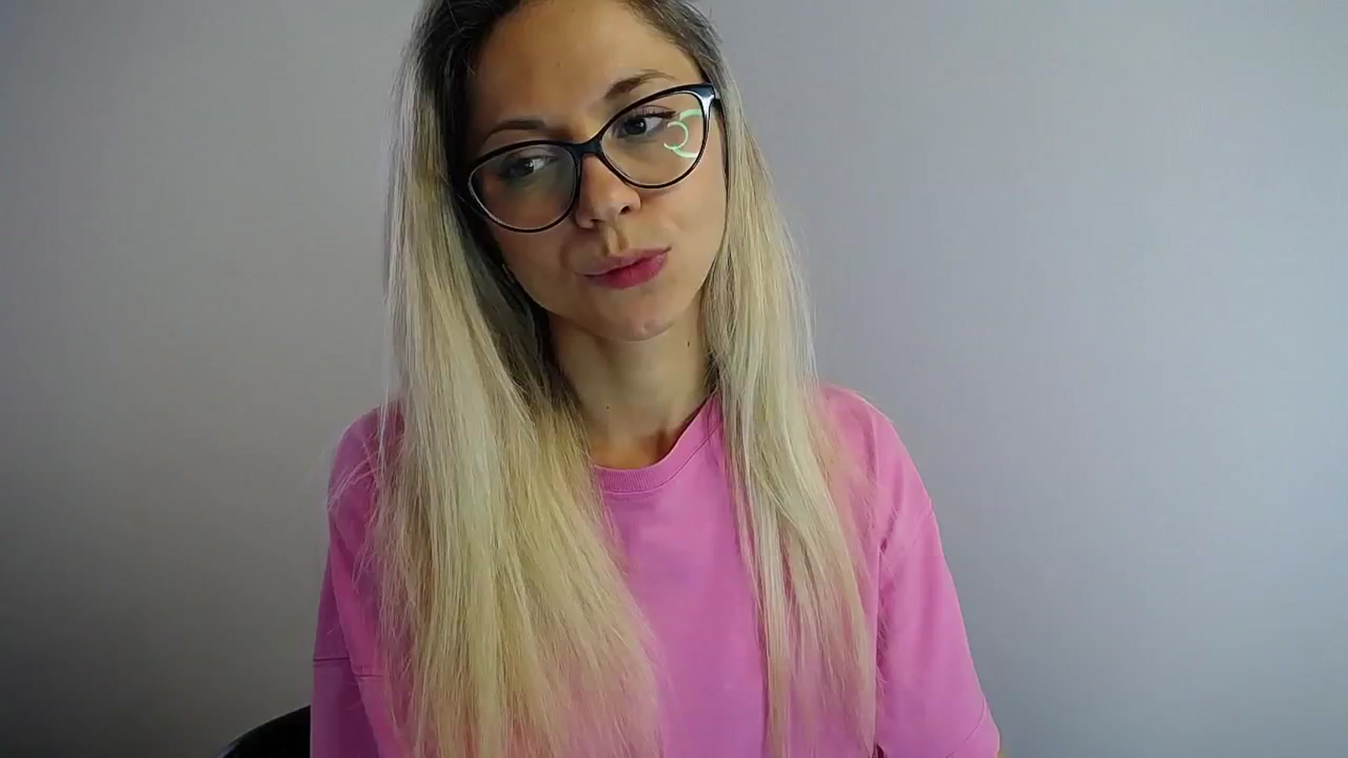 Gallery image thumbnail from Sunshine_alis's myfreecams stream on, 07/31/2024, 13:17 image 1 of 20