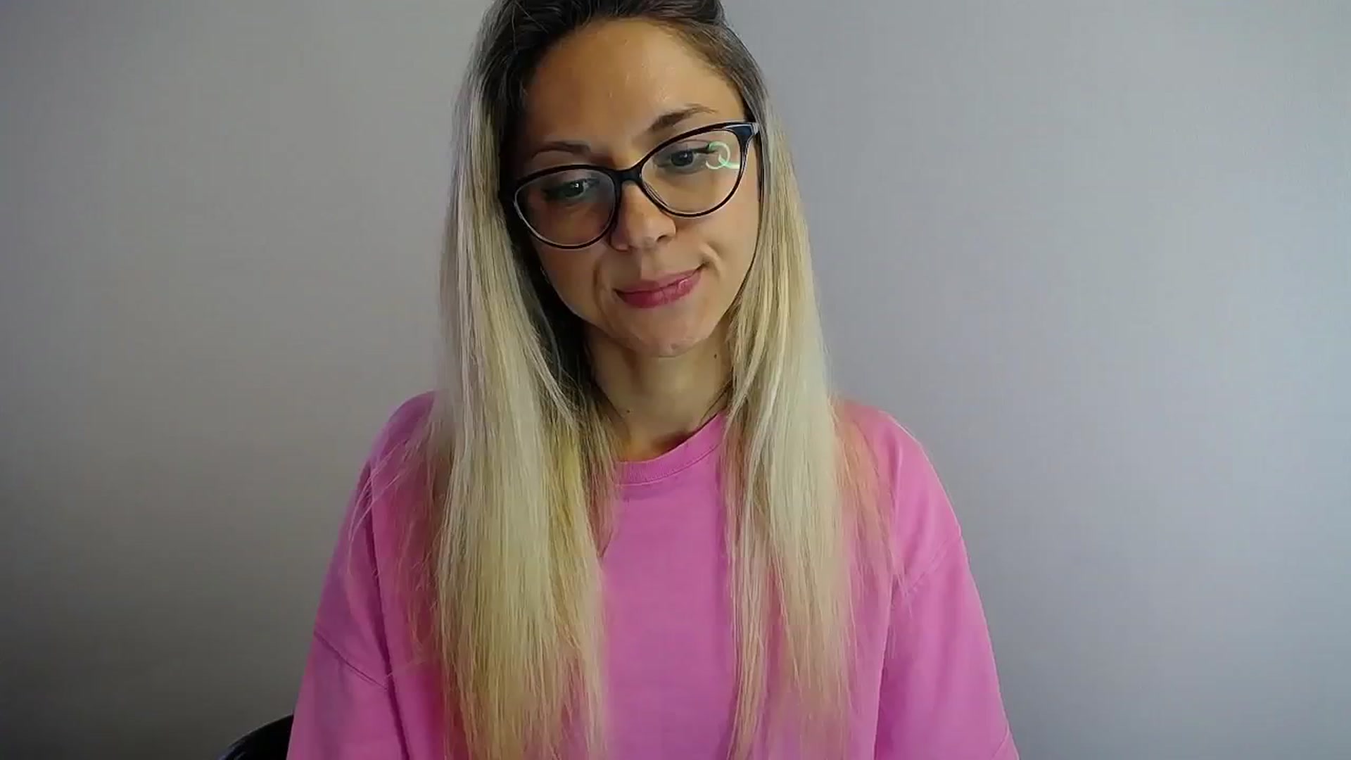 Gallery image thumbnail from Sunshine_alis's myfreecams stream on, 07/31/2024, 13:17 image 19 of 20