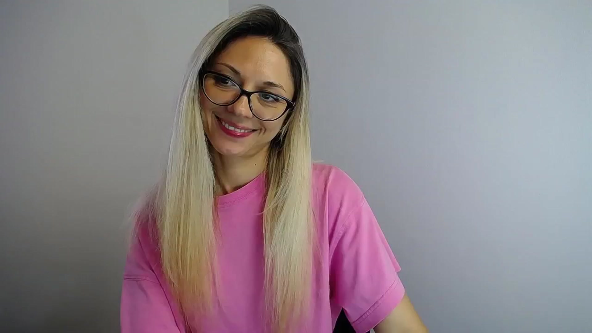 Gallery image thumbnail from Sunshine_alis's myfreecams stream on, 07/31/2024, 14:48 image 4 of 20