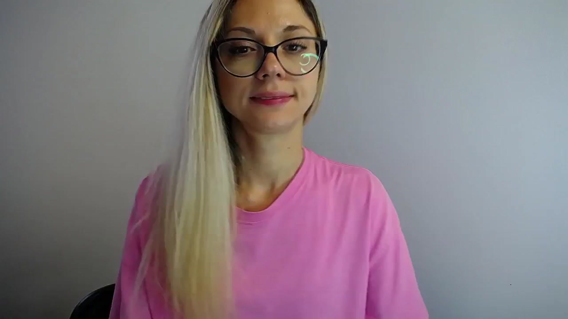 Gallery image thumbnail from Sunshine_alis's myfreecams stream on, 07/31/2024, 14:48 image 18 of 20
