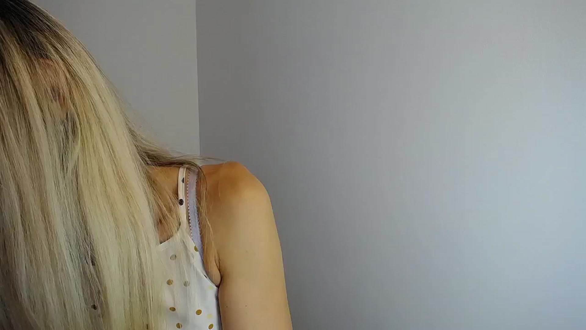 Gallery image thumbnail from Sunshine_alis's myfreecams stream on, 08/01/2024, 16:44 image 10 of 20