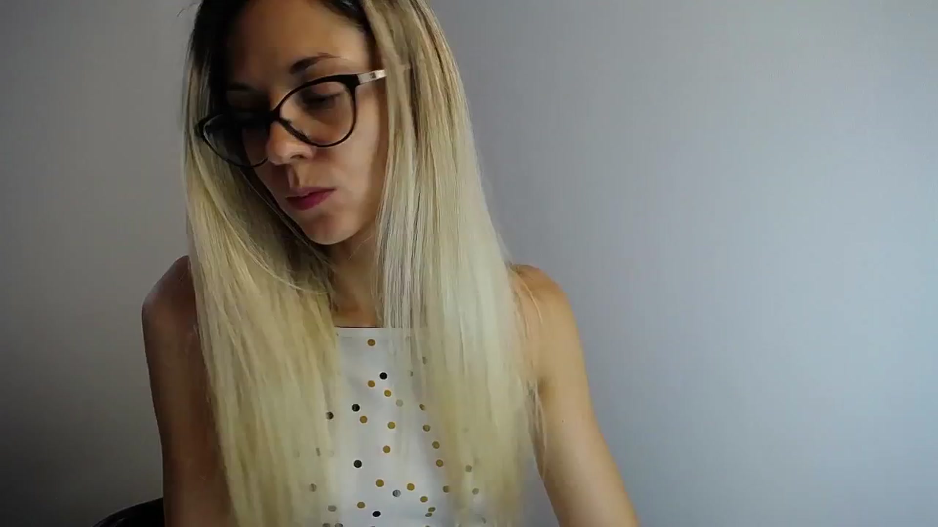 Gallery image thumbnail from Sunshine_alis's myfreecams stream on, 08/01/2024, 16:44 image 15 of 20