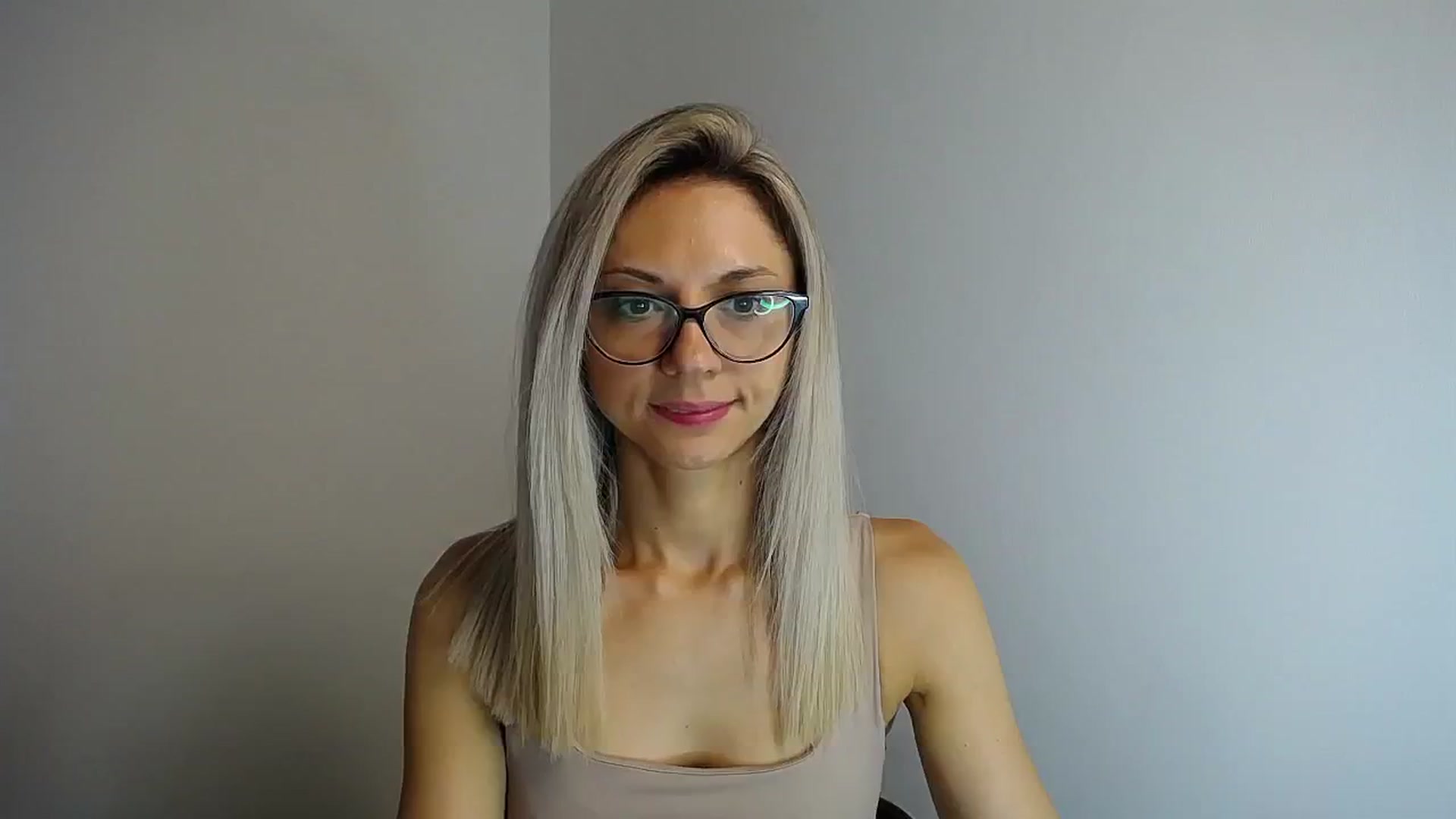 Gallery image thumbnail from Sunshine_alis's myfreecams stream on, 08/02/2024, 17:58 image 5 of 20