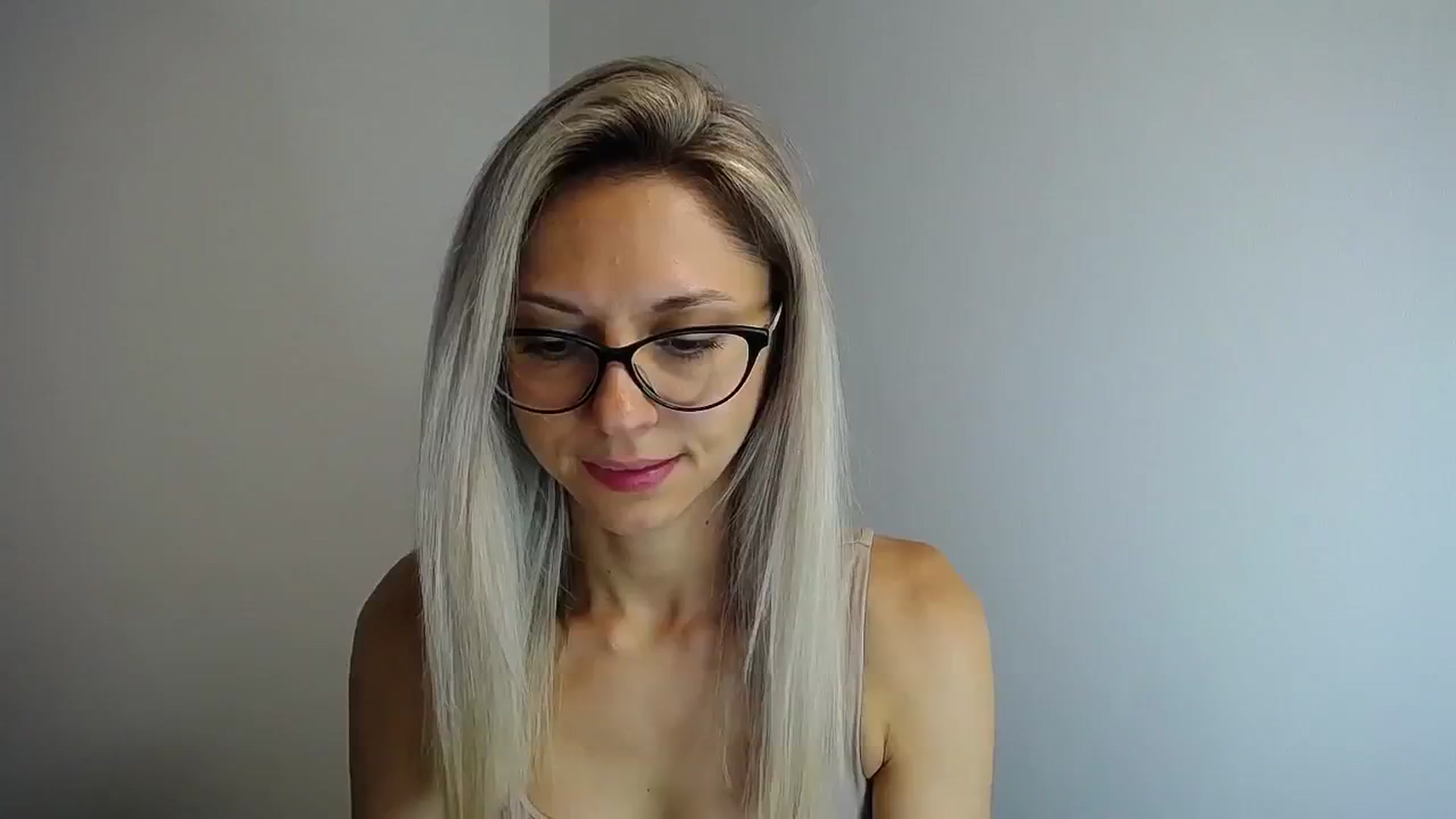 Gallery image thumbnail from Sunshine_alis's myfreecams stream on, 08/02/2024, 17:58 image 1 of 20