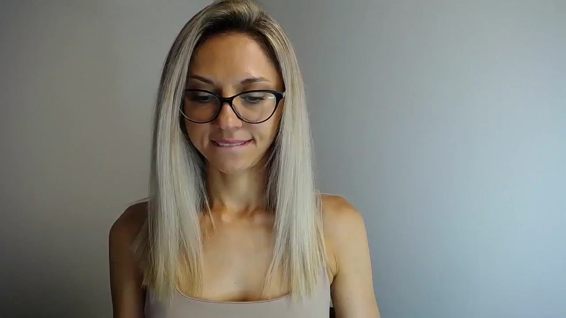 Gallery image thumbnail from Sunshine_alis's myfreecams stream on, 08/02/2024, 17:58 image 18 of 20