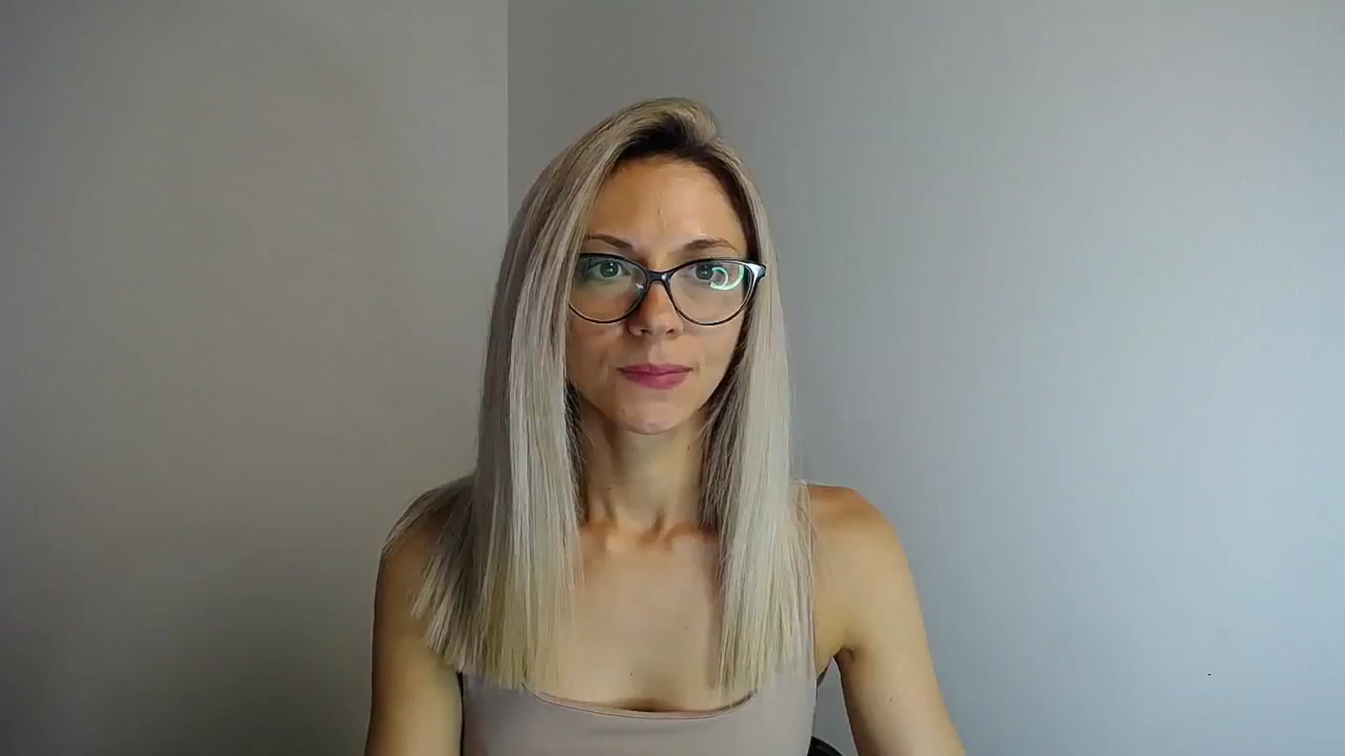 Gallery image thumbnail from Sunshine_alis's myfreecams stream on, 08/02/2024, 17:58 image 9 of 20