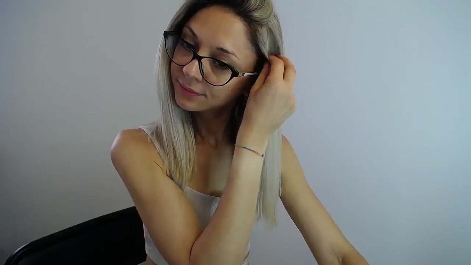 Gallery image thumbnail from Sunshine_alis's myfreecams stream on, 08/03/2024, 13:45 image 4 of 20