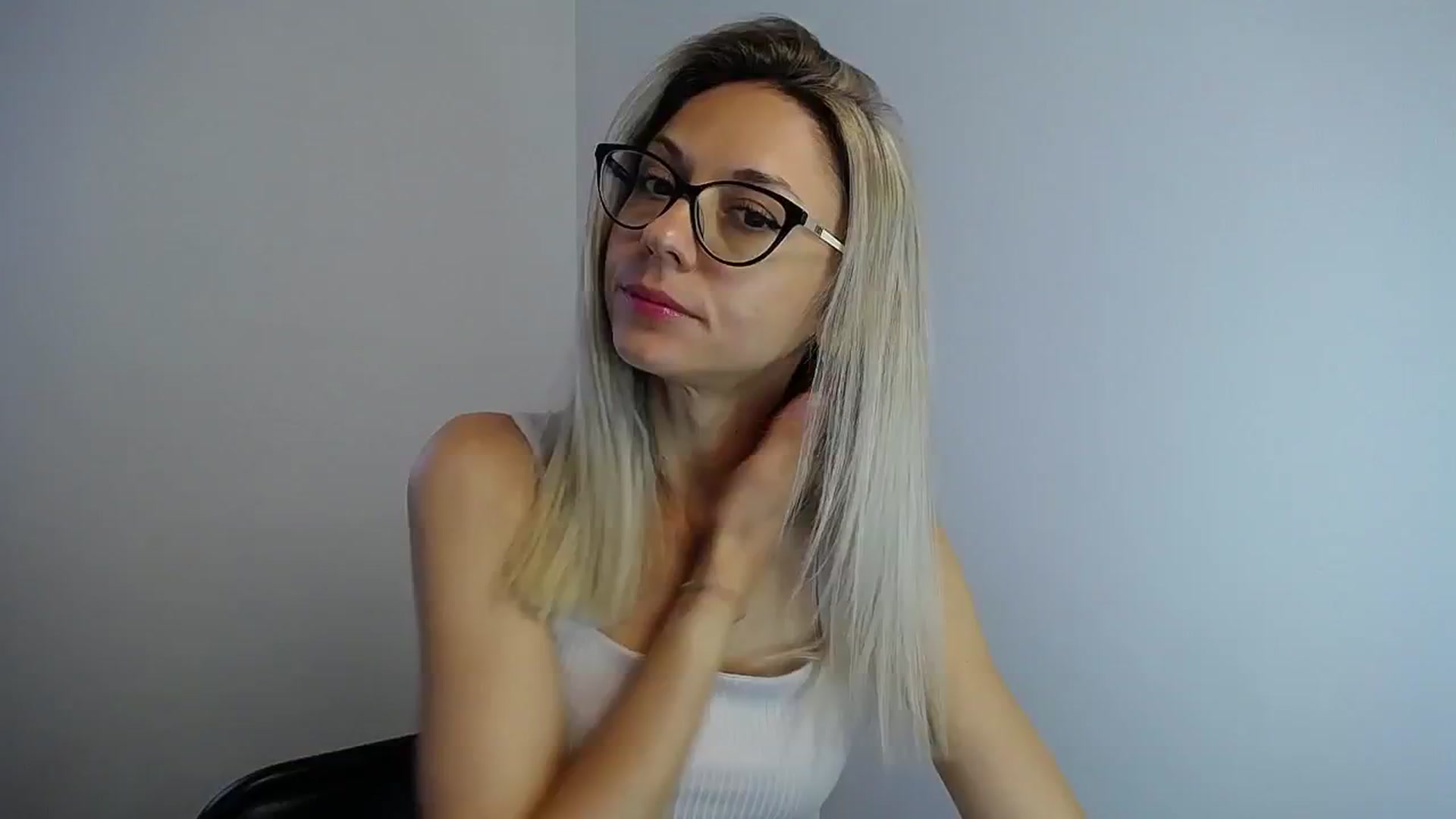 Gallery image thumbnail from Sunshine_alis's myfreecams stream on, 08/03/2024, 16:19 image 2 of 20