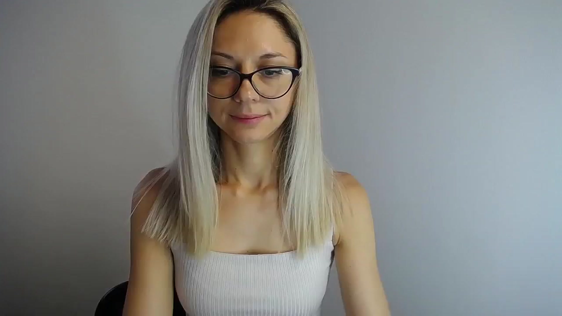 Gallery image thumbnail from Sunshine_alis's myfreecams stream on, 08/03/2024, 16:19 image 20 of 20