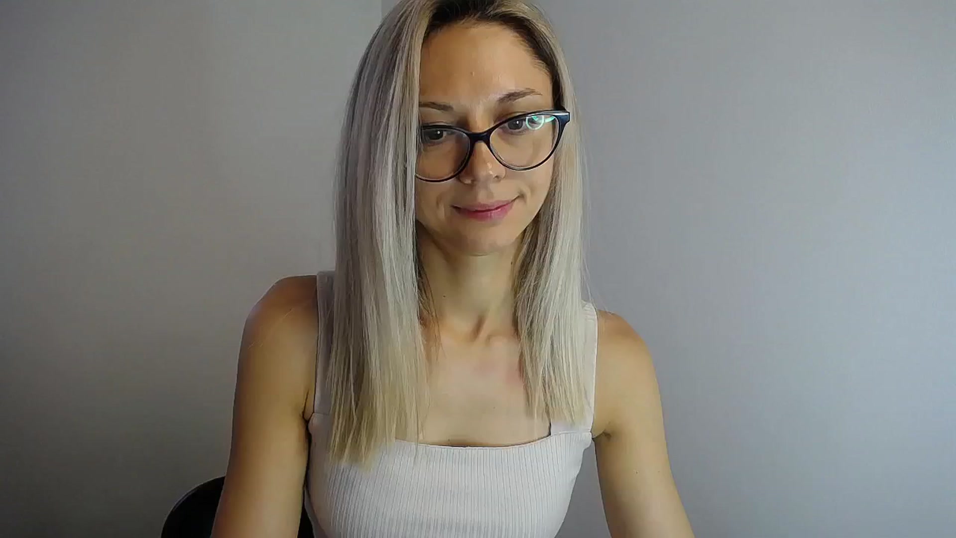 Gallery image thumbnail from Sunshine_alis's myfreecams stream on, 08/03/2024, 16:19 image 19 of 20