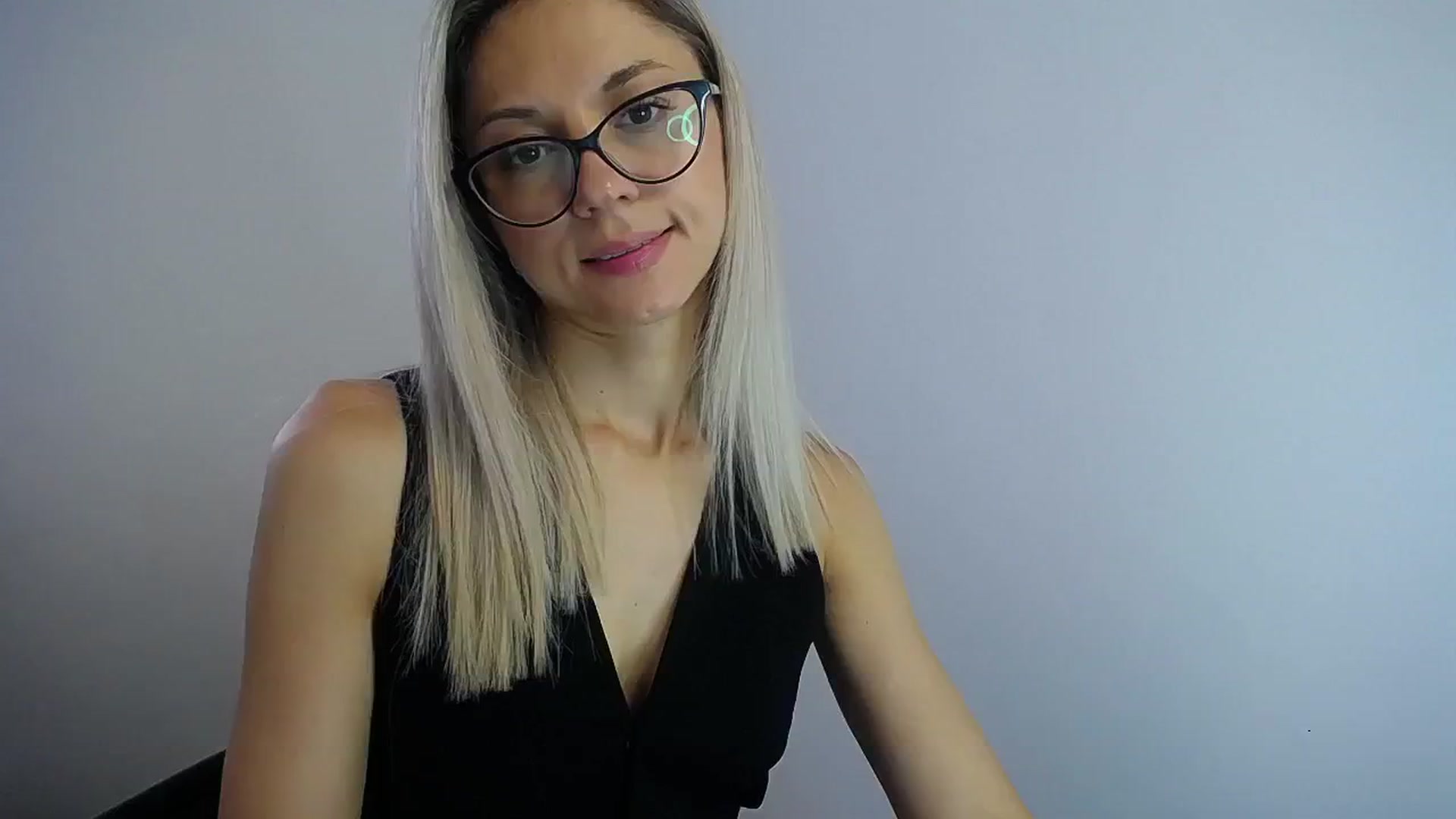Gallery image thumbnail from Sunshine_alis's myfreecams stream on, 08/04/2024, 13:19 image 19 of 20