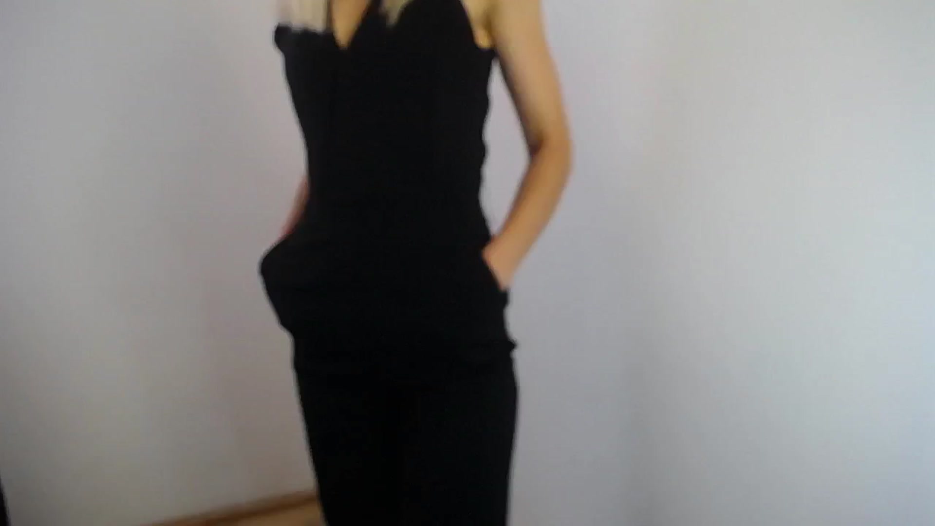Gallery image thumbnail from Sunshine_alis's myfreecams stream on, 08/04/2024, 13:19 image 5 of 20