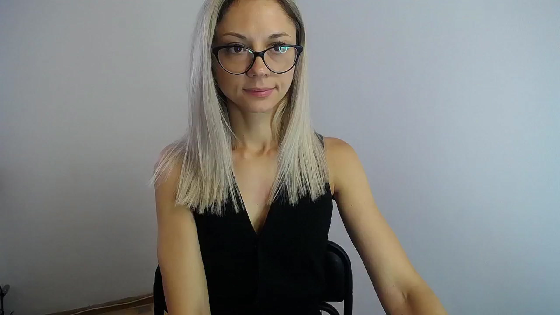 Gallery image thumbnail from Sunshine_alis's myfreecams stream on, 08/04/2024, 14:12 image 1 of 20