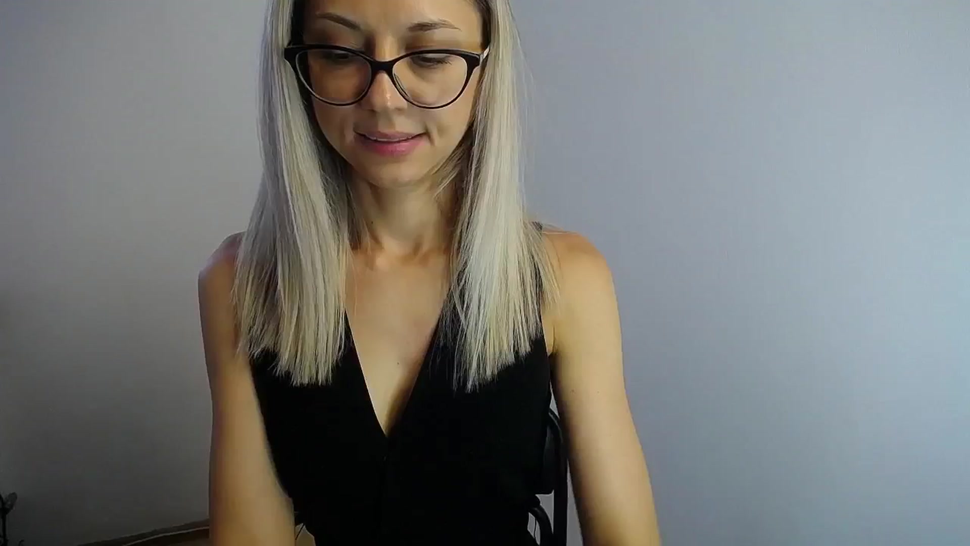 Gallery image thumbnail from Sunshine_alis's myfreecams stream on, 08/04/2024, 14:12 image 14 of 20