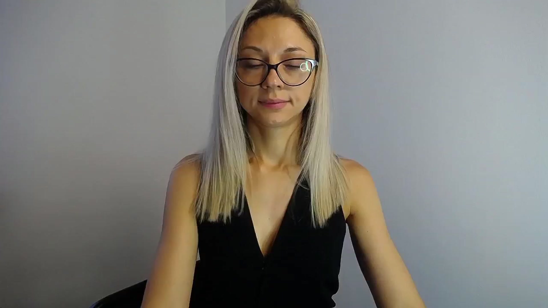 Gallery image thumbnail from Sunshine_alis's myfreecams stream on, 08/04/2024, 14:12 image 18 of 20