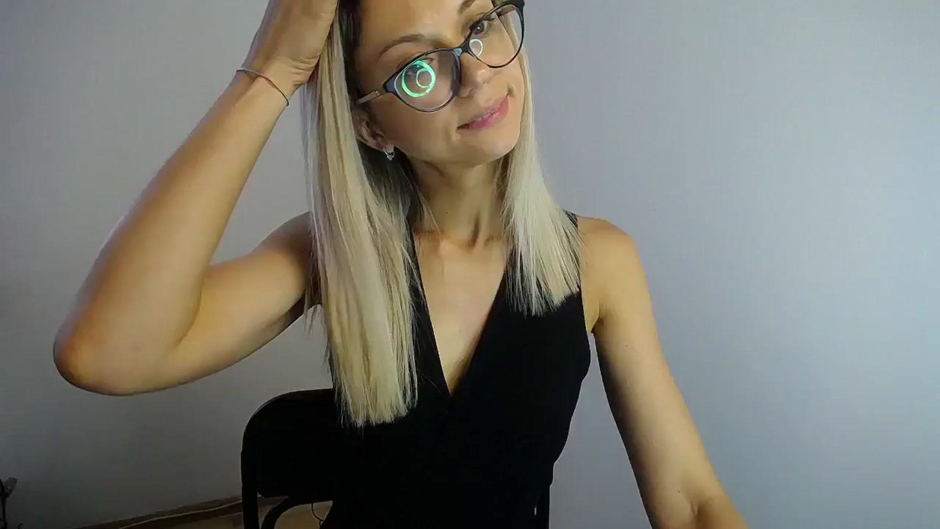 Gallery image thumbnail from Sunshine_alis's myfreecams stream on, 08/04/2024, 14:12 image 13 of 20