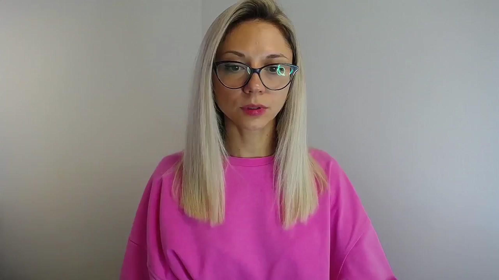 Gallery image thumbnail from Sunshine_alis's myfreecams stream on, 08/06/2024, 10:10 image 3 of 20