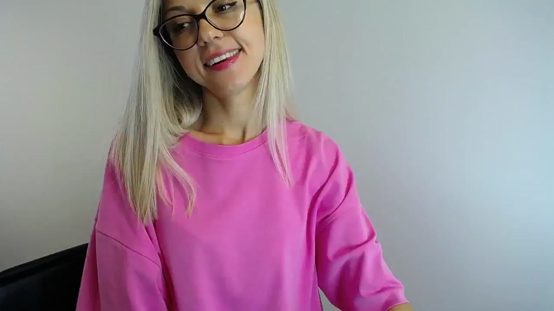 Gallery image thumbnail from Sunshine_alis's myfreecams stream on, 08/06/2024, 11:22 image 2 of 20
