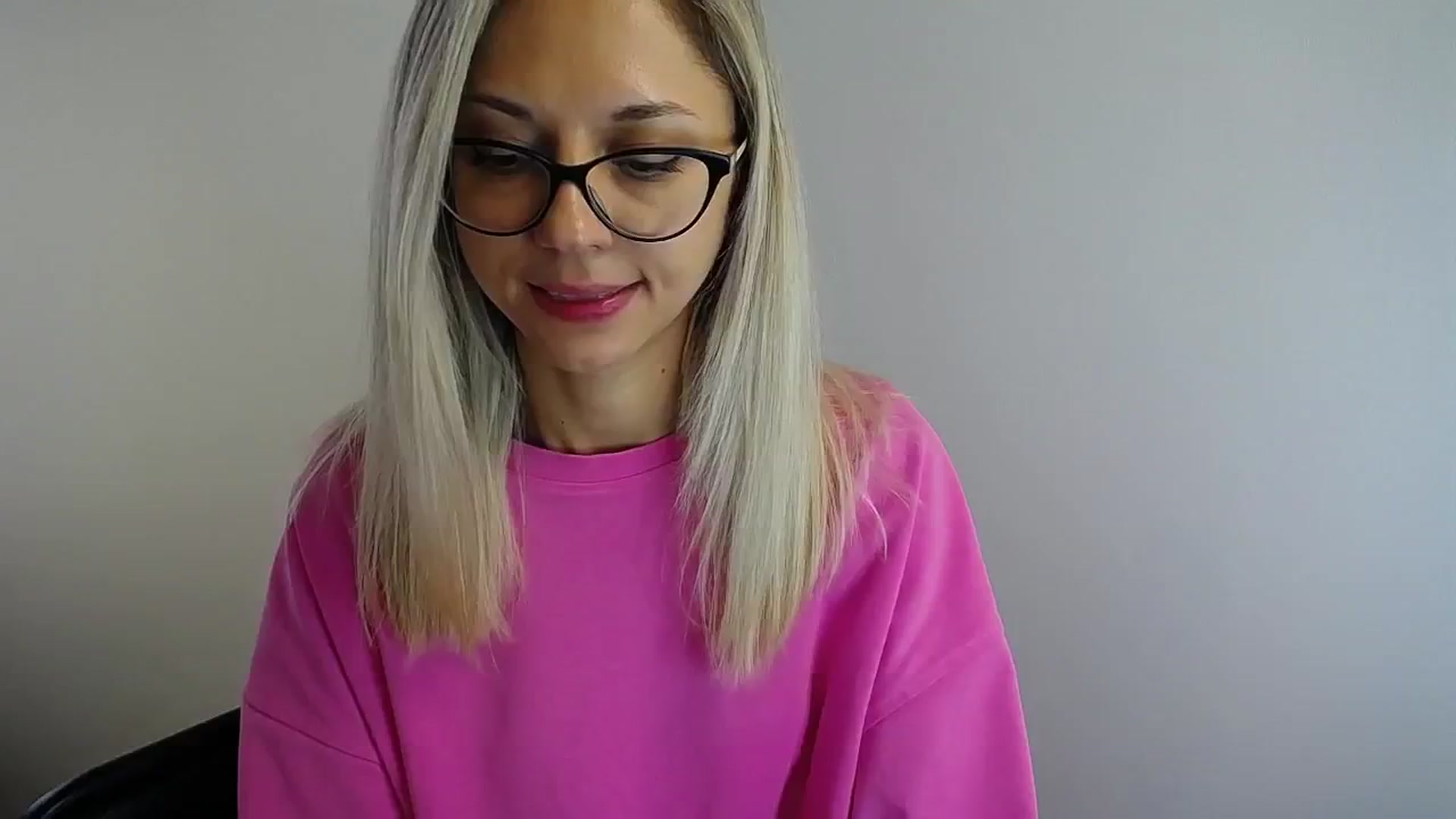 Gallery image thumbnail from Sunshine_alis's myfreecams stream on, 08/06/2024, 13:51 image 14 of 20