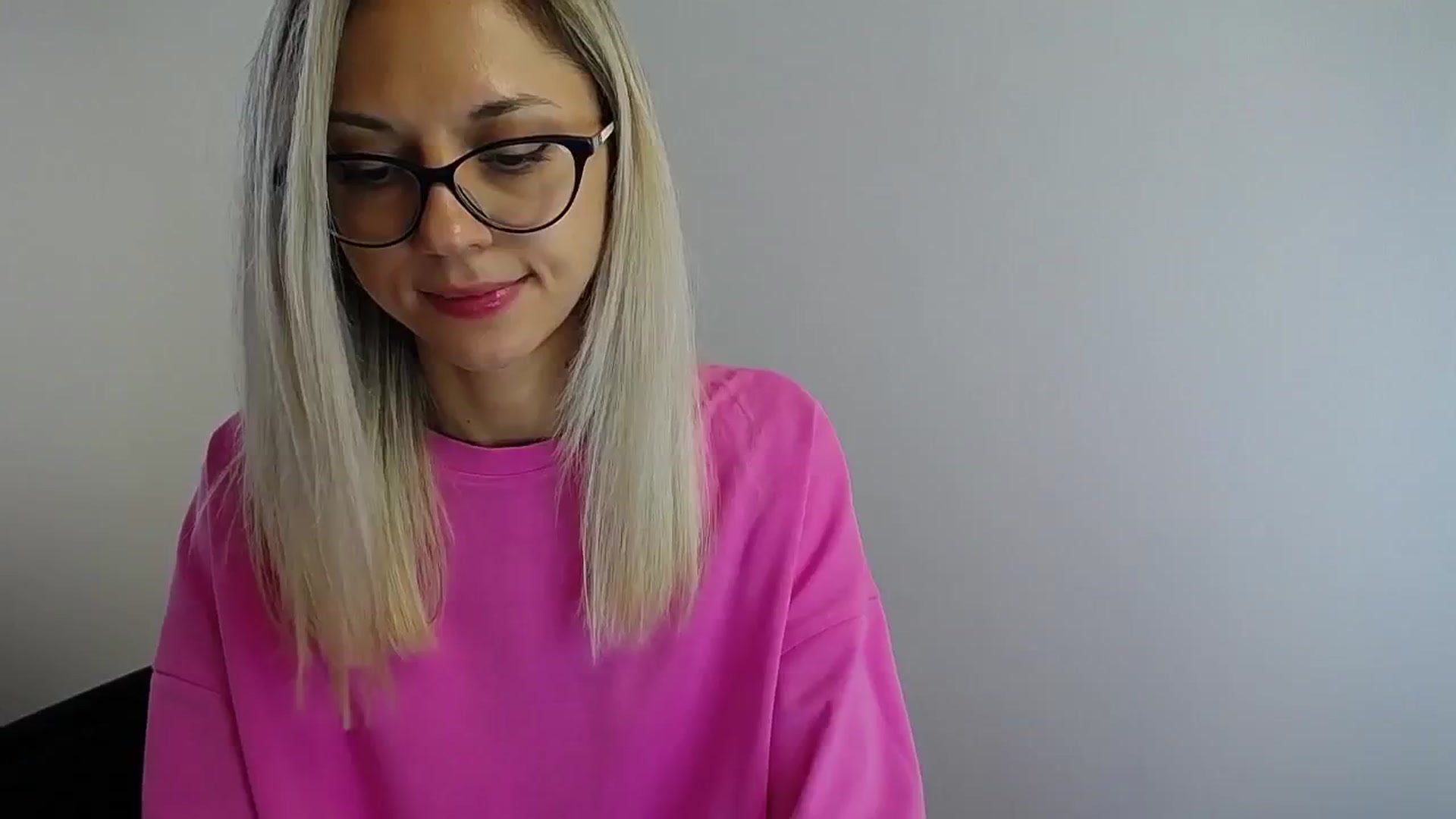 Gallery image thumbnail from Sunshine_alis's myfreecams stream on, 08/06/2024, 13:51 image 12 of 20