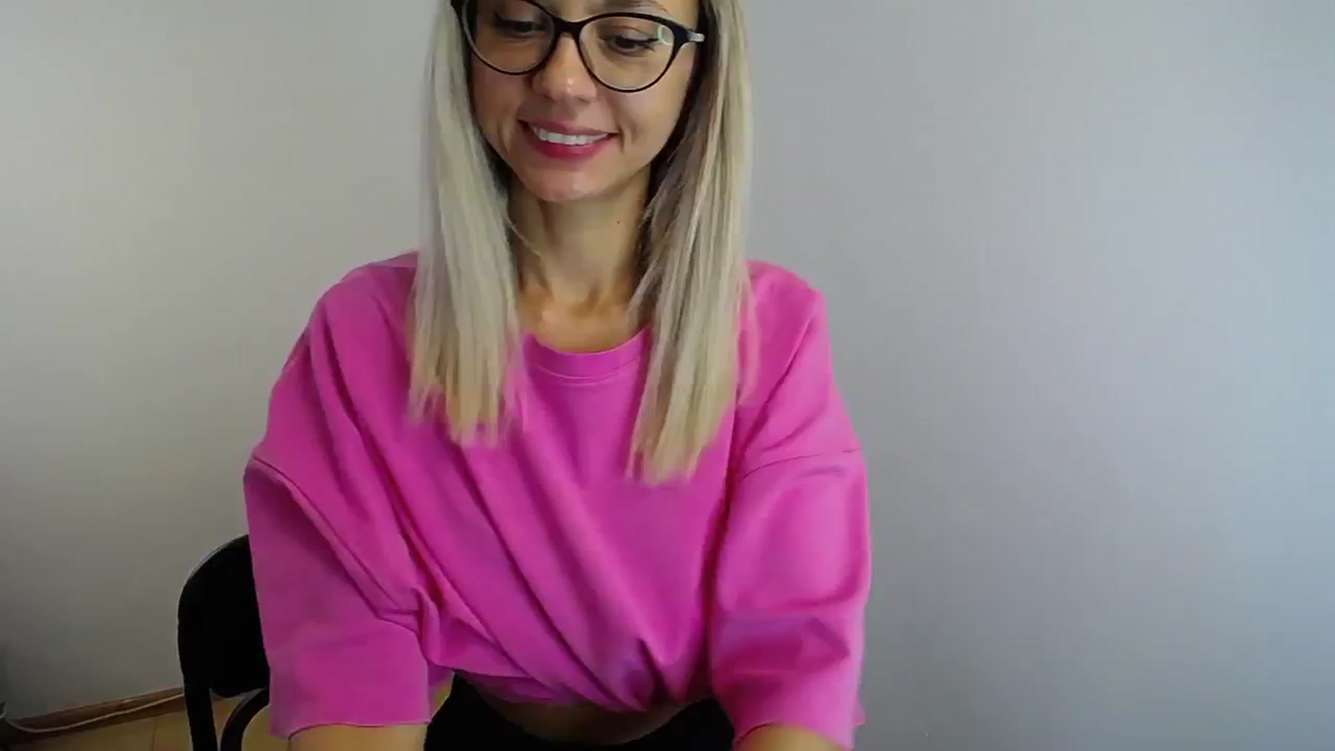 Gallery image thumbnail from Sunshine_alis's myfreecams stream on, 08/06/2024, 13:51 image 20 of 20
