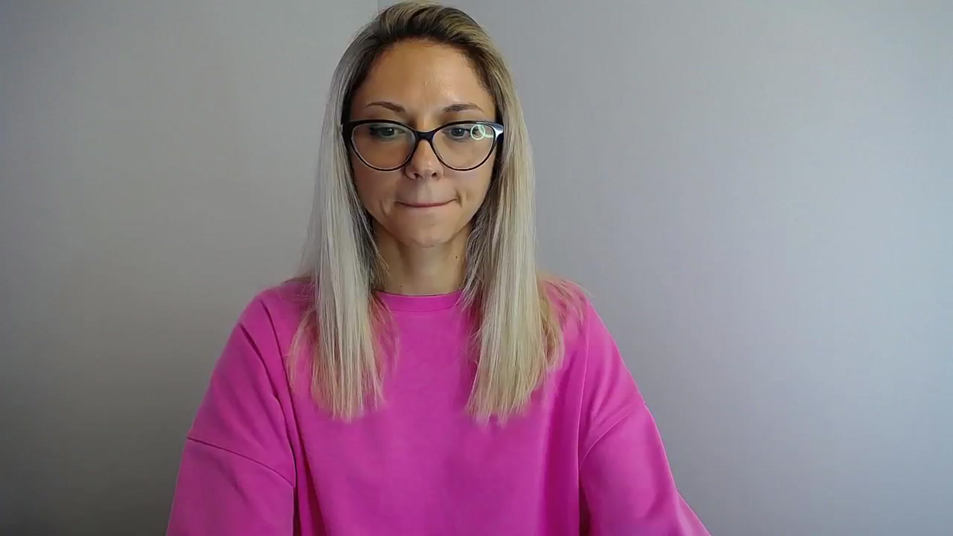 Gallery image thumbnail from Sunshine_alis's myfreecams stream on, 08/06/2024, 15:38 image 19 of 20