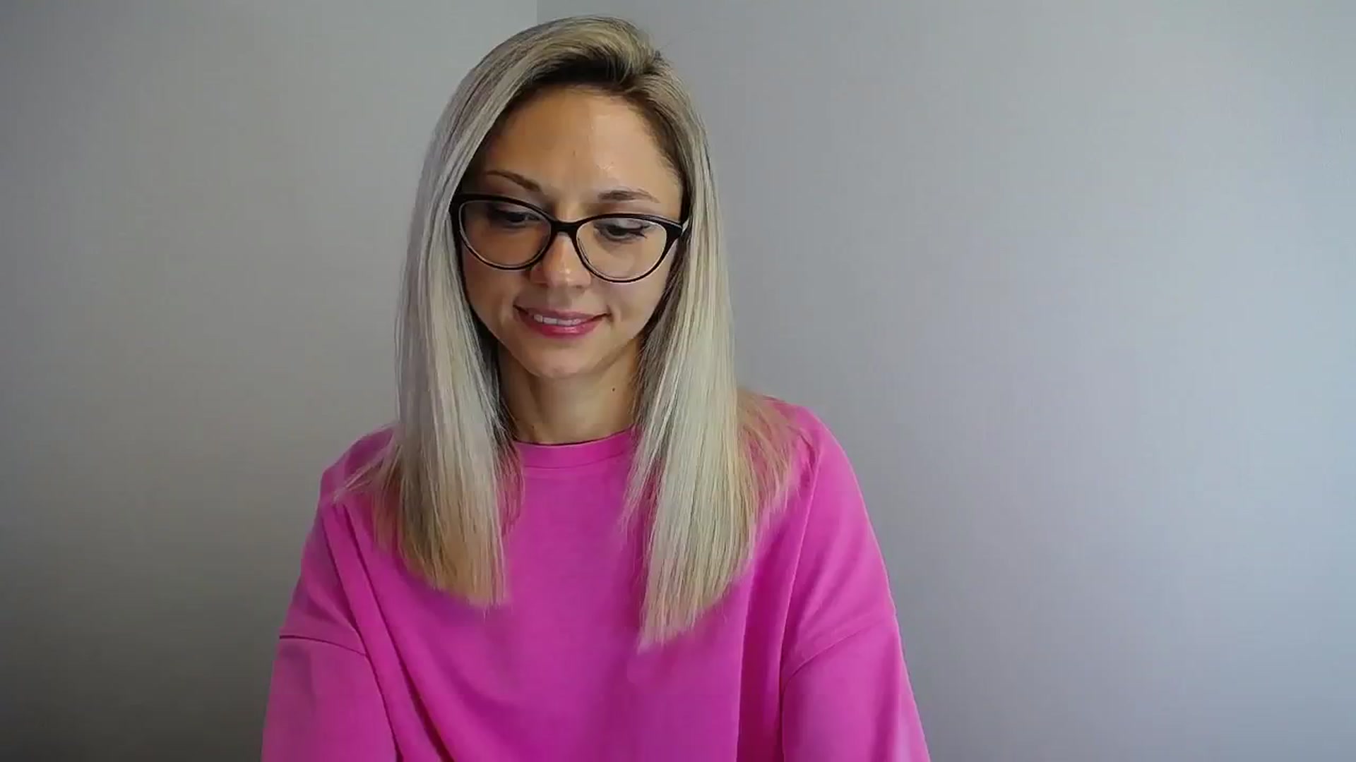 Gallery image thumbnail from Sunshine_alis's myfreecams stream on, 08/06/2024, 15:38 image 5 of 20