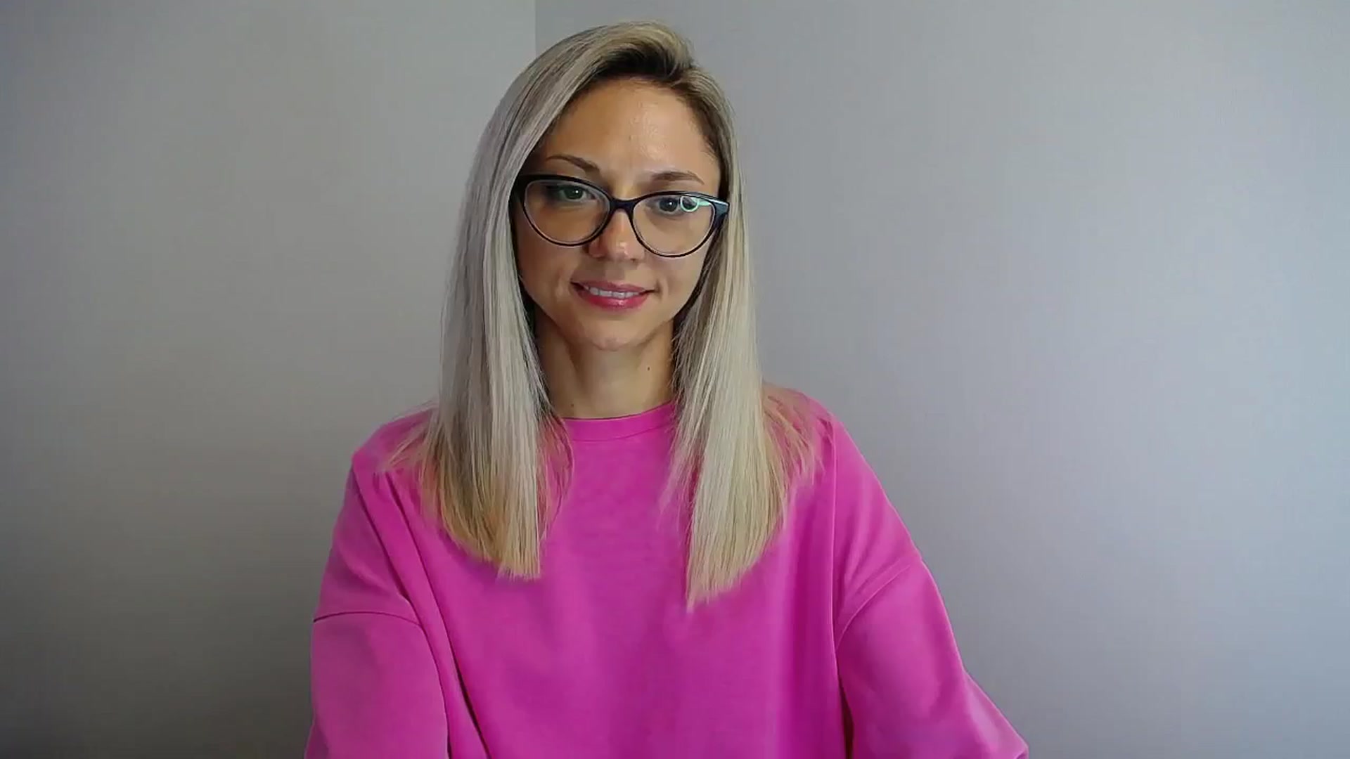 Gallery image thumbnail from Sunshine_alis's myfreecams stream on, 08/06/2024, 15:38 image 6 of 20
