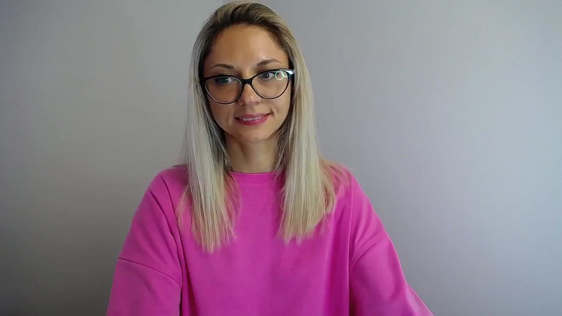 Gallery image thumbnail from Sunshine_alis's myfreecams stream on, 08/06/2024, 15:38 image 20 of 20