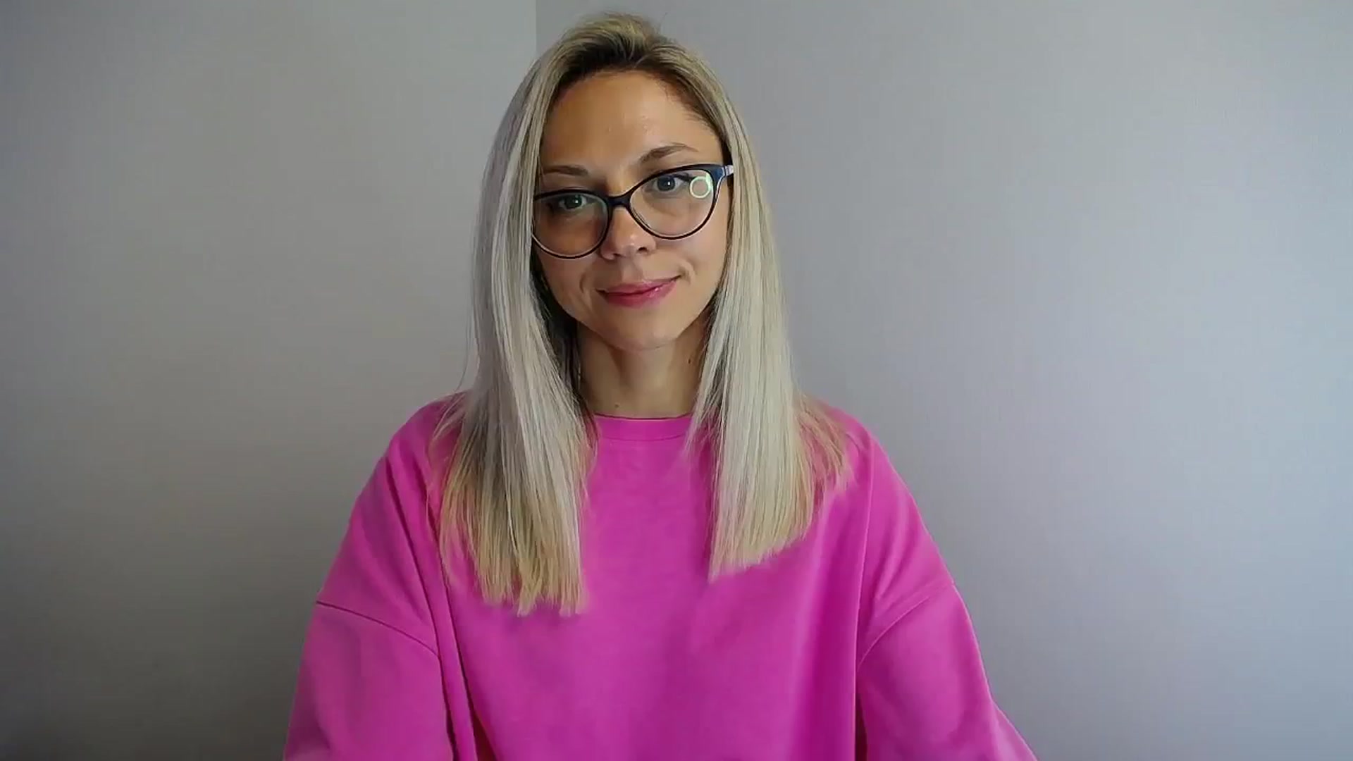 Gallery image thumbnail from Sunshine_alis's myfreecams stream on, 08/06/2024, 15:38 image 2 of 20
