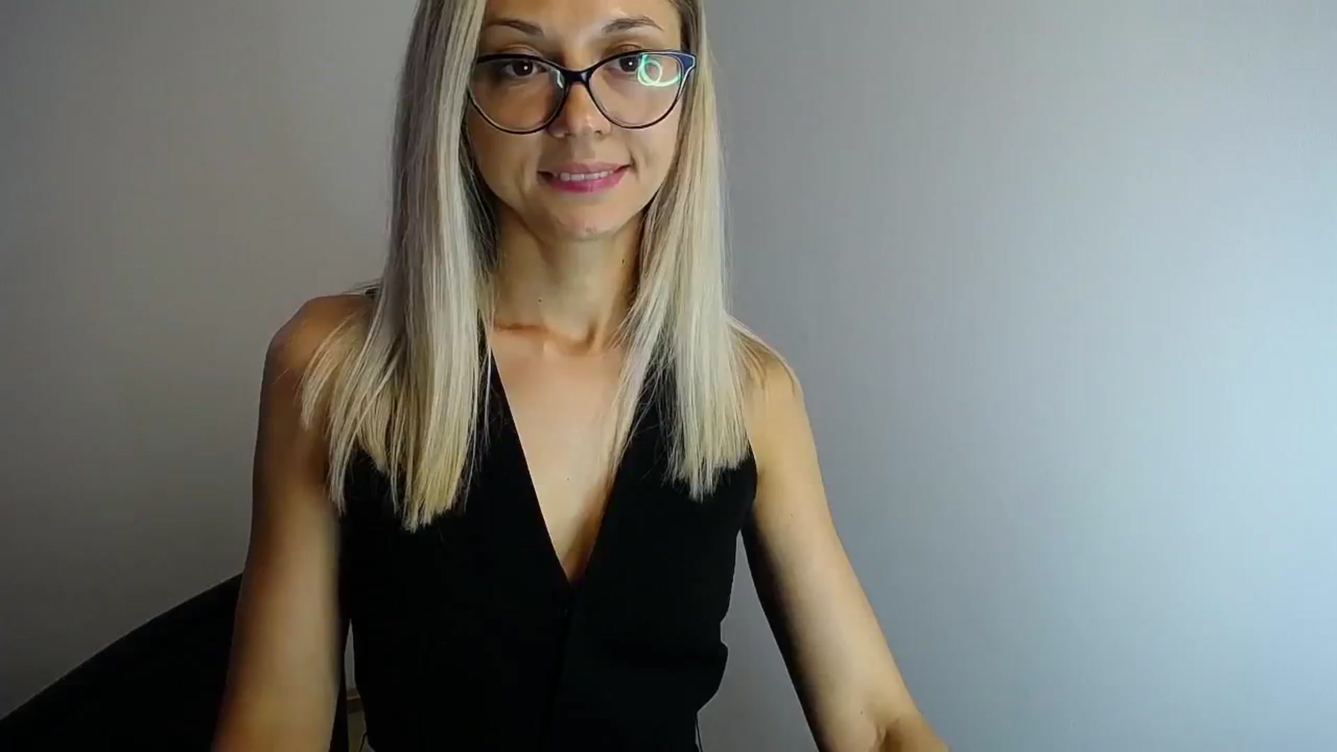 Gallery image thumbnail from Sunshine_alis's myfreecams stream on, 08/07/2024, 17:13 image 20 of 20
