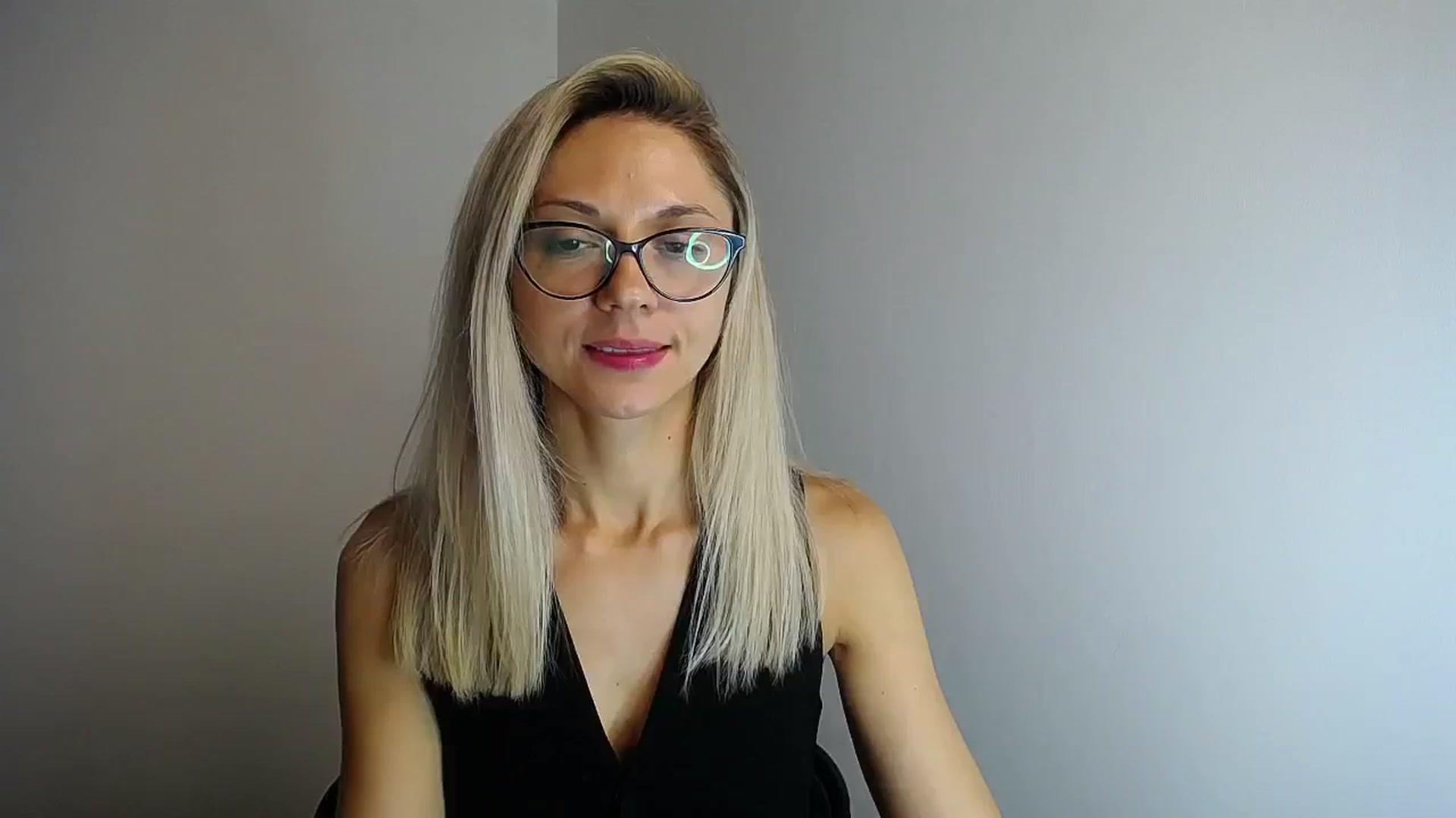 Gallery image thumbnail from Sunshine_alis's myfreecams stream on, 08/07/2024, 18:15 image 1 of 20