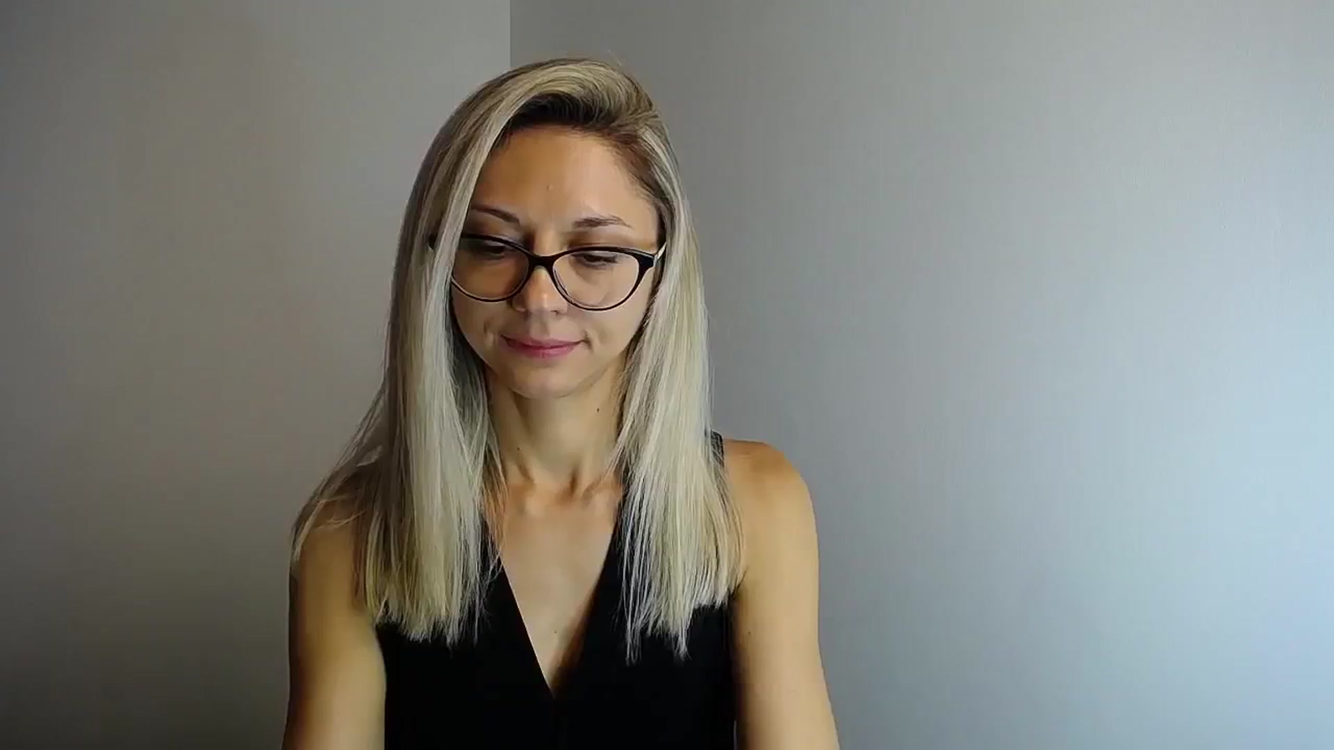 Gallery image thumbnail from Sunshine_alis's myfreecams stream on, 08/07/2024, 18:15 image 17 of 20