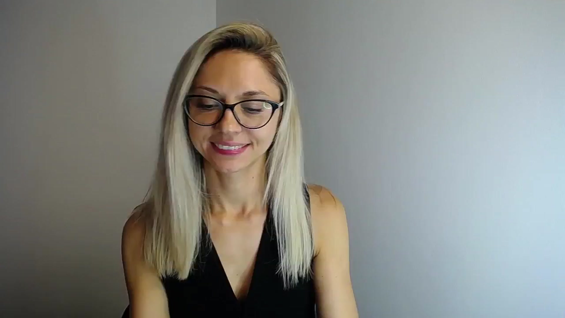 Gallery image thumbnail from Sunshine_alis's myfreecams stream on, 08/07/2024, 18:15 image 6 of 20