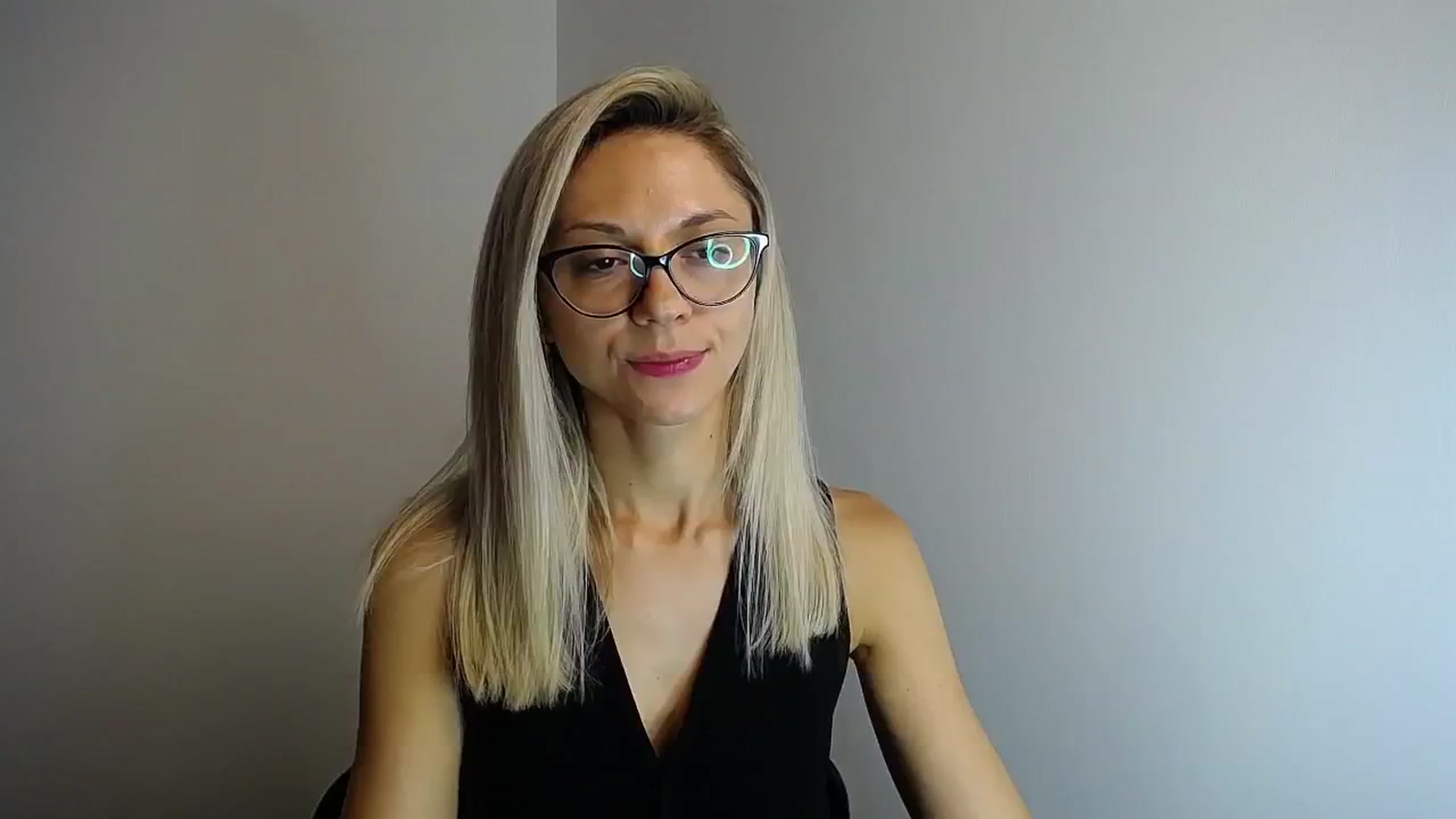 Gallery image thumbnail from Sunshine_alis's myfreecams stream on, 08/07/2024, 18:15 image 15 of 20