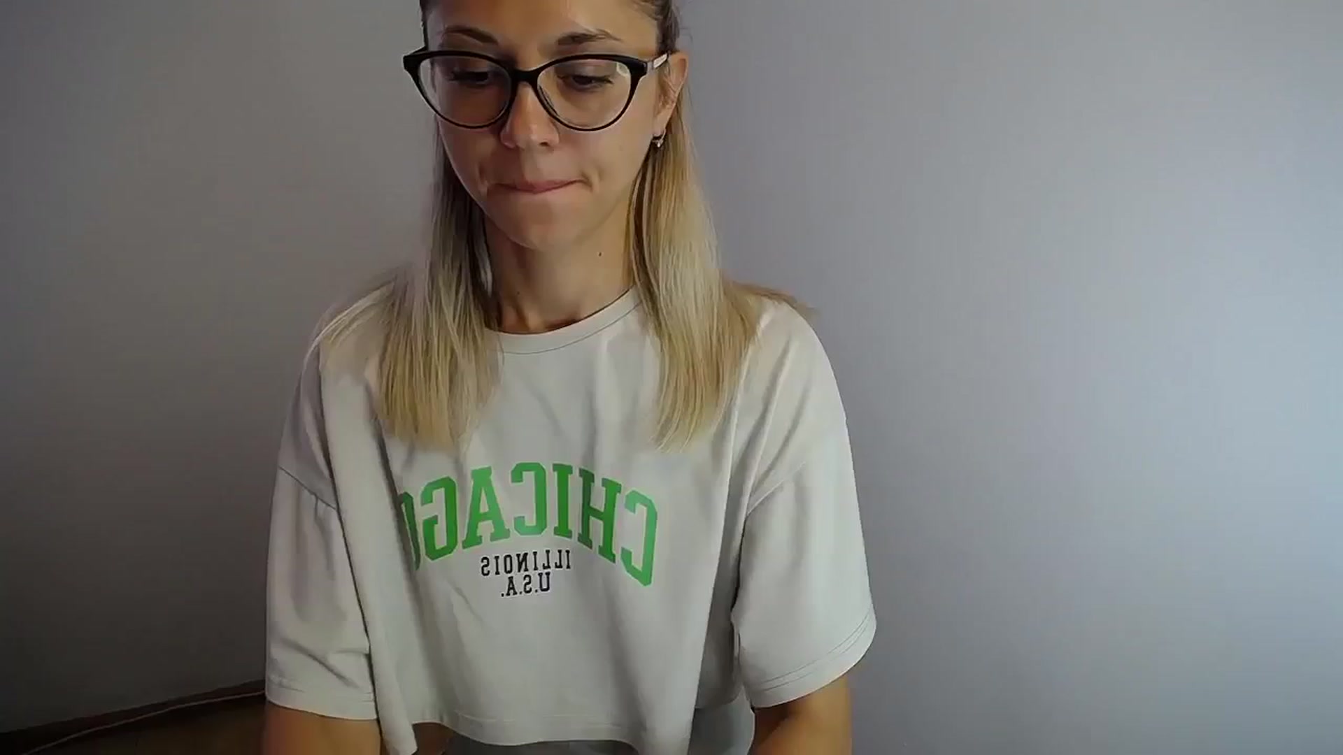 Gallery image thumbnail from Sunshine_alis's myfreecams stream on, 08/08/2024, 12:35 image 6 of 20