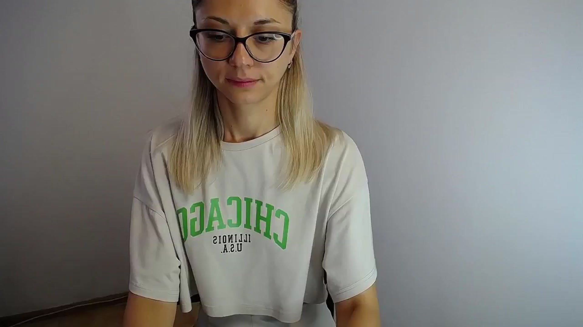 Gallery image thumbnail from Sunshine_alis's myfreecams stream on, 08/08/2024, 12:35 image 11 of 20