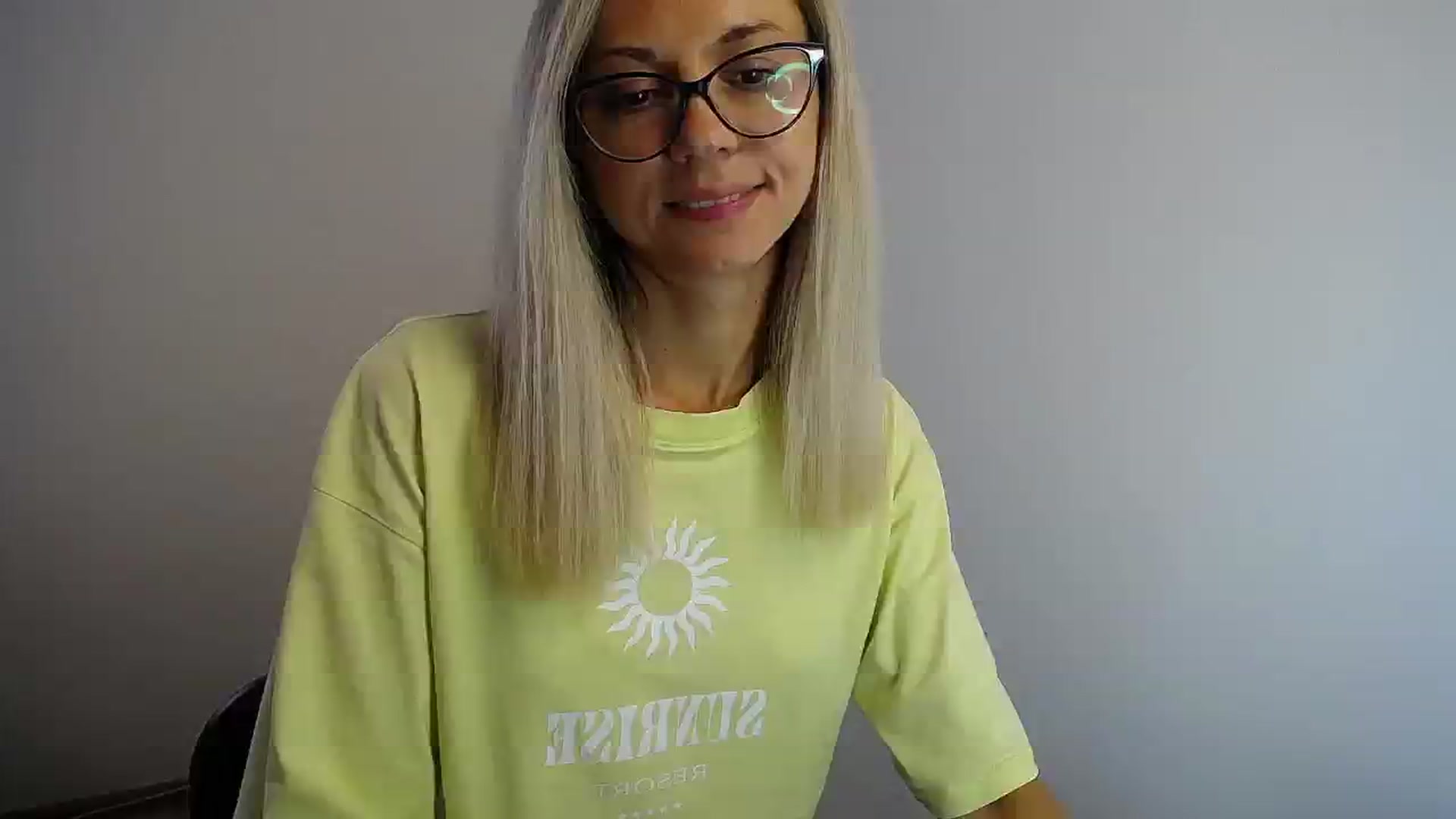 Gallery image thumbnail from Sunshine_alis's myfreecams stream on, 08/09/2024, 12:09 image 16 of 20